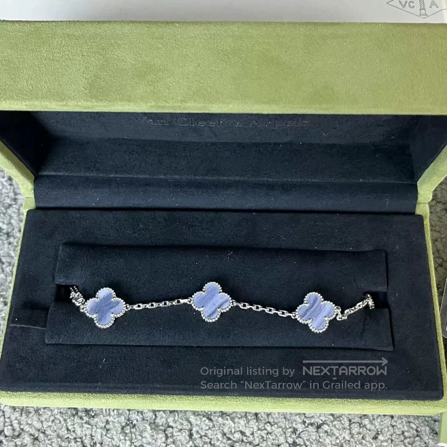 Van Cleef & Arpels Van Cleef Arpels 18K White Gold Purple Bracelet. Size ONE SIZE - 1 Thumbnail