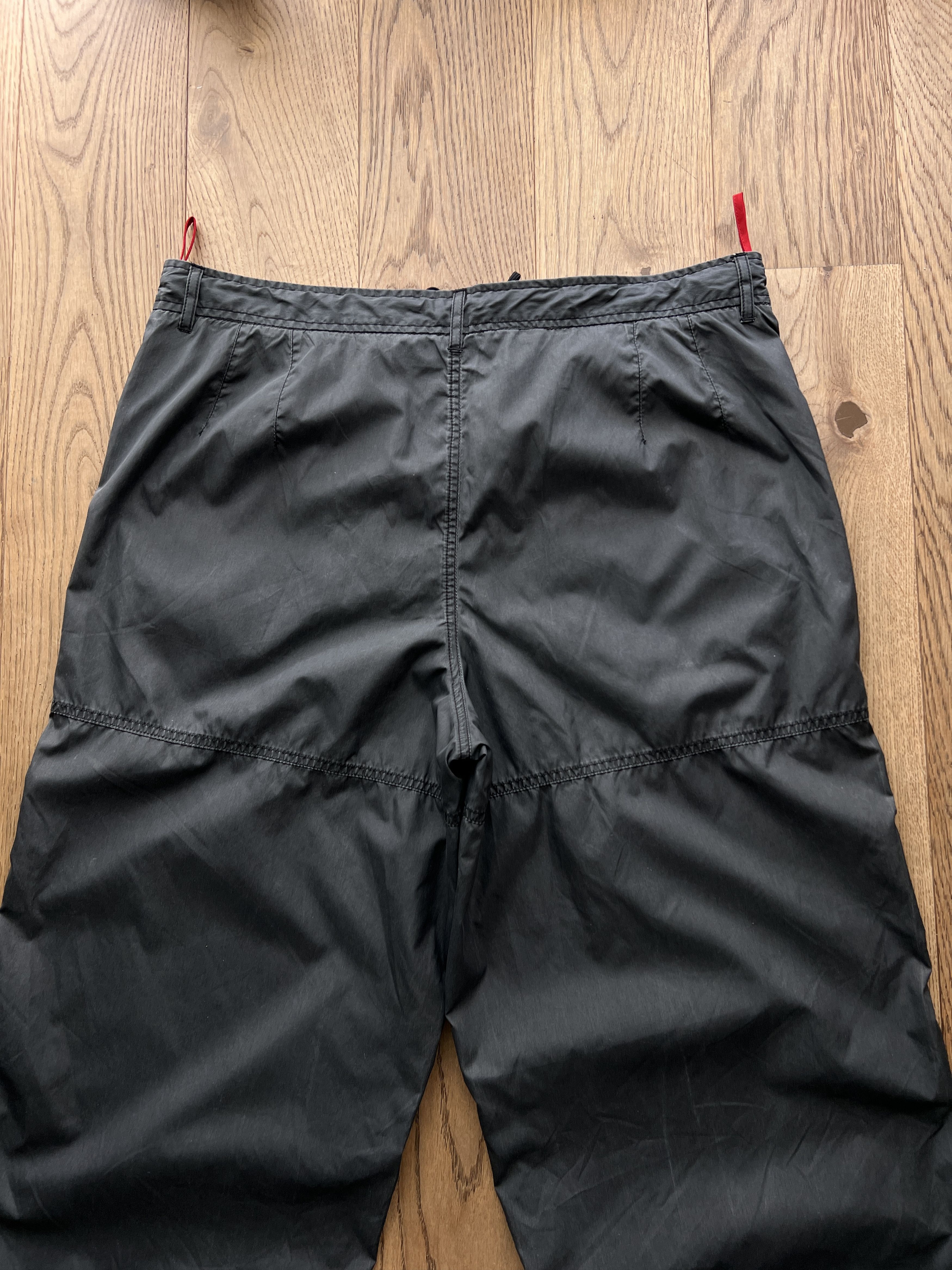 Prada RARE! Prada vintage 2000s nylon parachute pants baggy sport Size US 36 / EU 52 - 23 Thumbnail