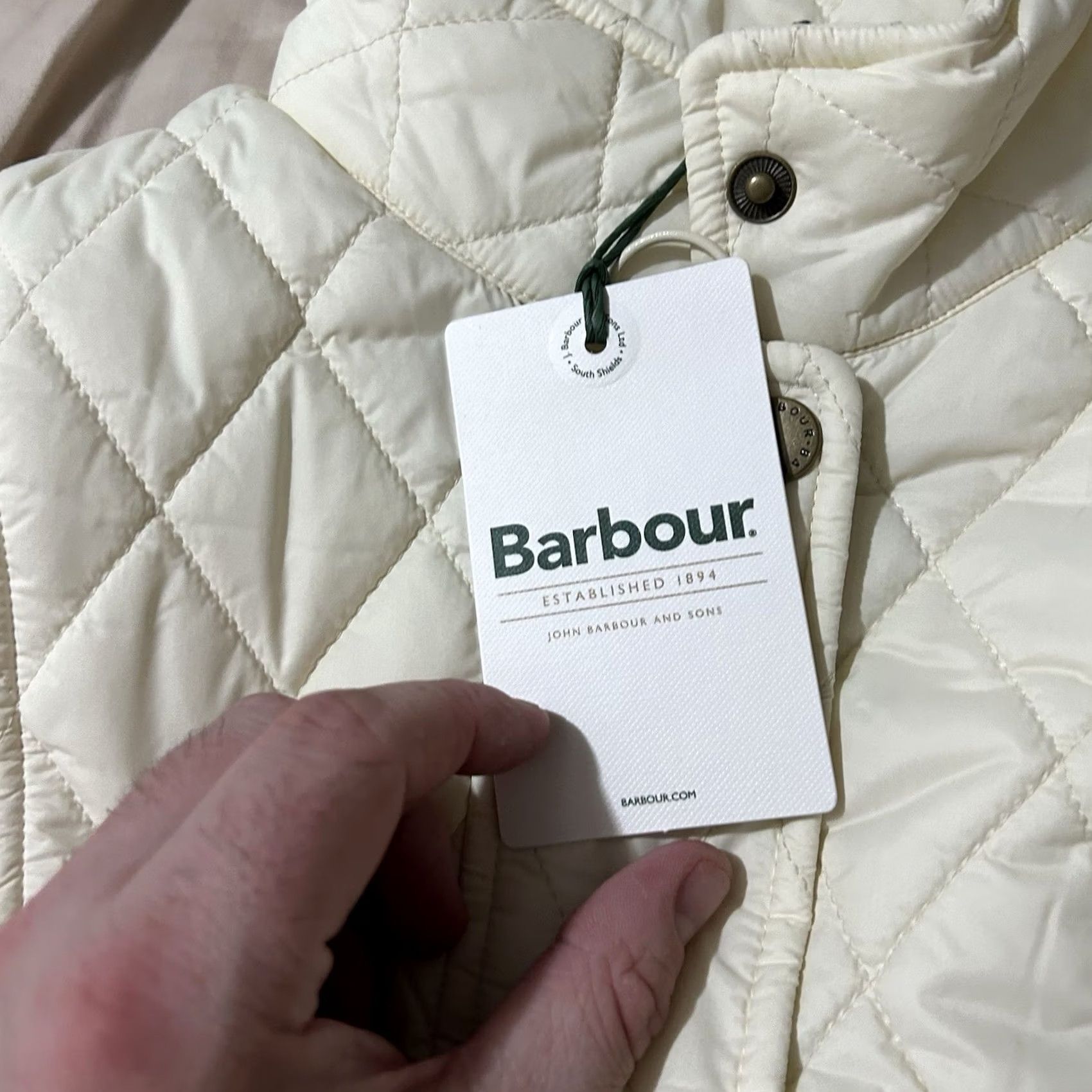 Barbour VINTAGE Barbour Otterburn Gilet Quilted Vest Women Ivory Size 6 NWT Size M / US 6-8 / IT 42-44 - 4 Thumbnail