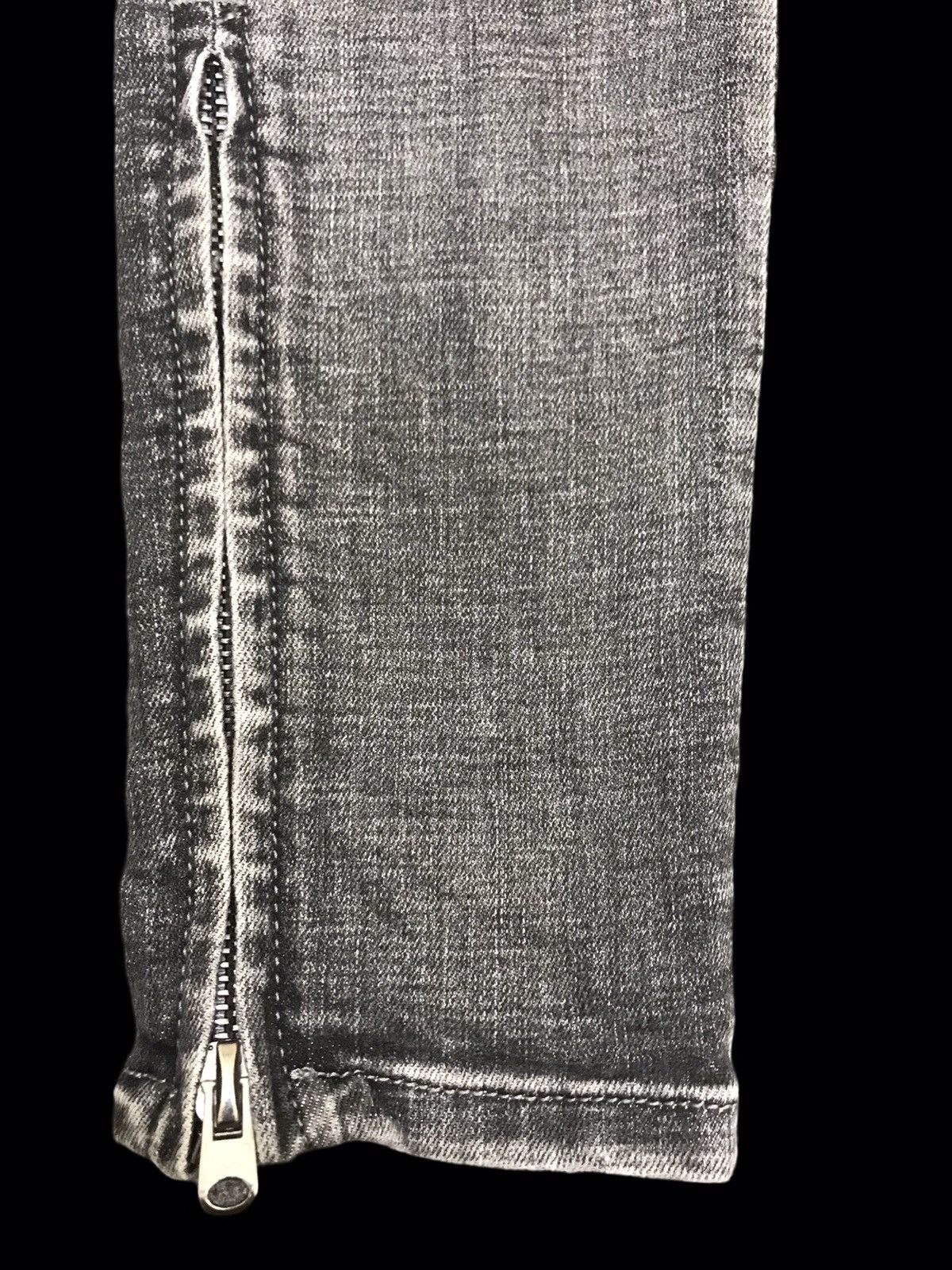 Japanese Brand 💥mnml Black Stone Wash Skinny Distressed Denim F191 Size US 32 / EU 48 - 8 Thumbnail