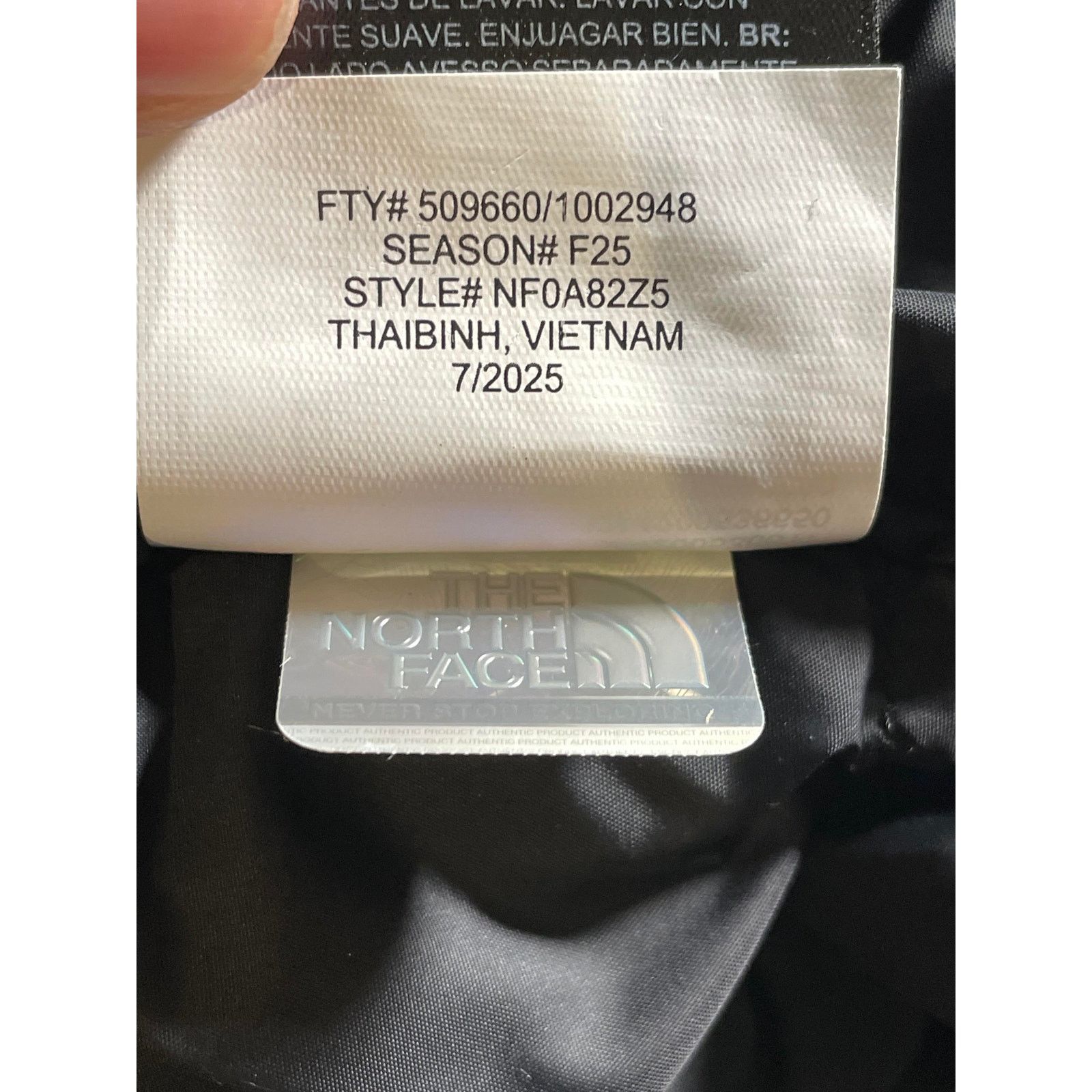The North Face The North Face x Skims 1996 Women's Black Puffer Jacket Size US XL / EU 56 / 4 - 5 Thumbnail