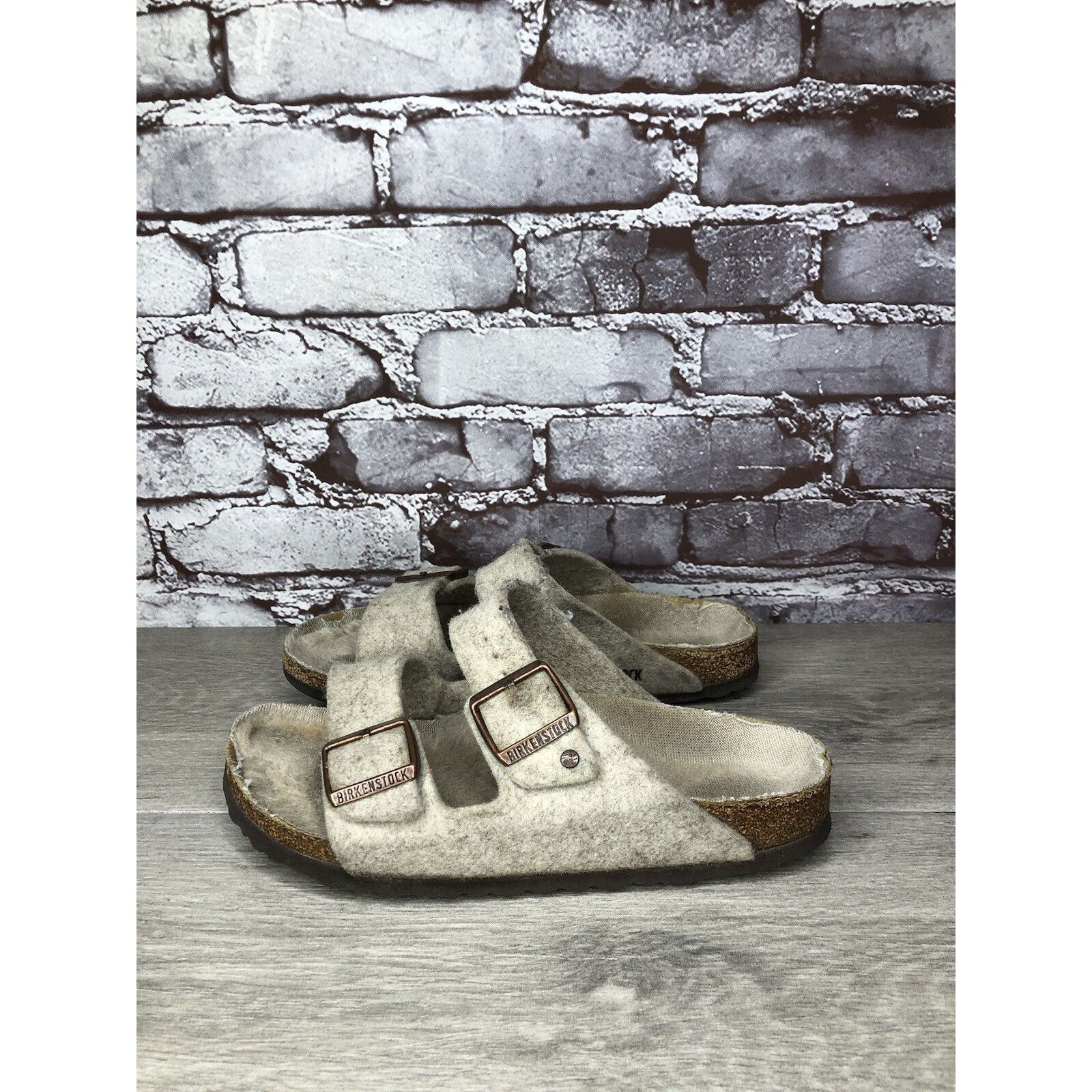 Birkenstock Birkenstock Wool Felt Beige Arizona Comfort Slides Sandals W Size US 7.5 / IT 37.5 - 5 Thumbnail