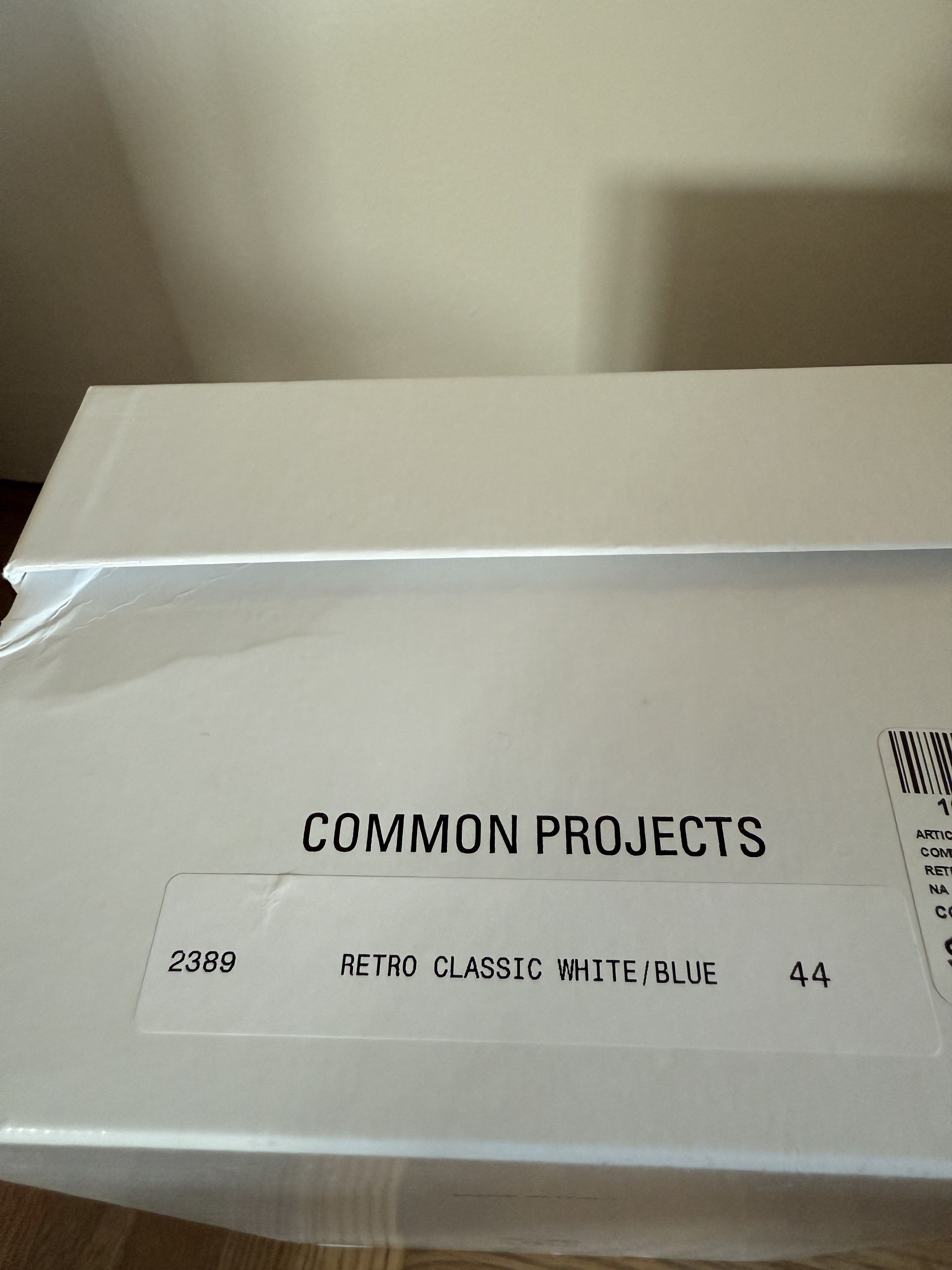 Common Projects Common Project Achilles white retro blue lows leather Size US 11 / EU 44 - 9 Thumbnail