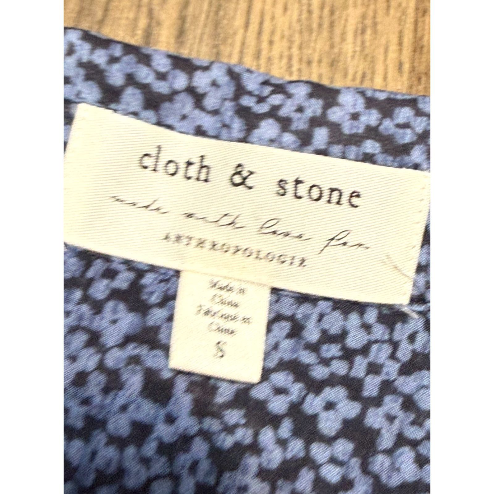 CLOT Cloth & Stone Blouse Women's Size Small Blue Long Sleeve Button Up Shirt Size S / US 4 / IT 40 - 5 Thumbnail