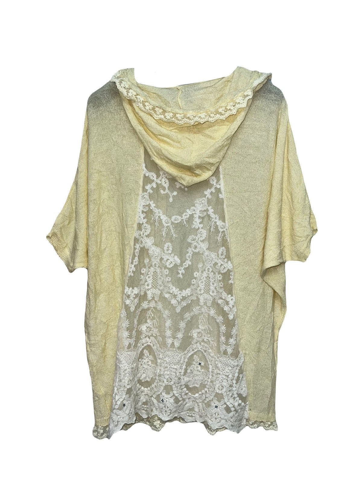 LIZ LISA Axes Femme pastel yellow knit poncho hoodie 🧝🏻‍♀️ Size ONE SIZE - 1 Thumbnail