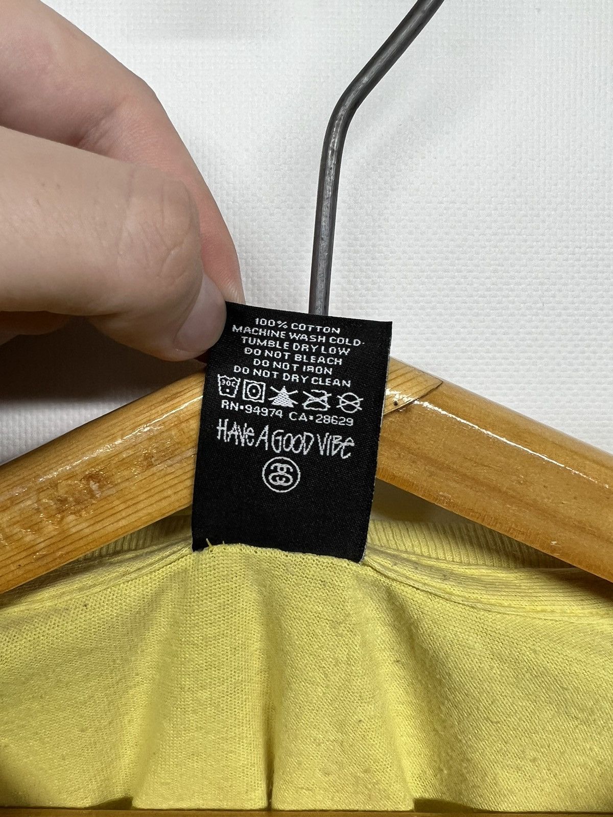 Stussy Vintage Y2k Stussy Milano 💛 Thrashed Faded T-Shirt 00’s Size US S / EU 44-46 / 1 - 14 Thumbnail