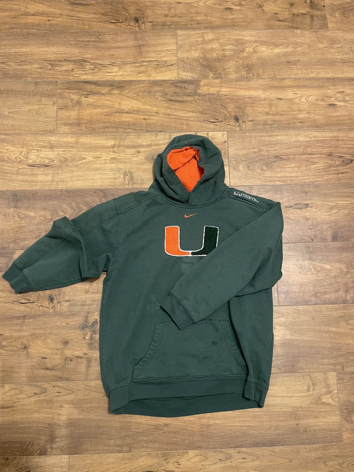 Nike 90s Miami Hurricanes Center Swoosh Nike Hoodie Size US XL / EU 56 / 4 - 1 Thumbnail