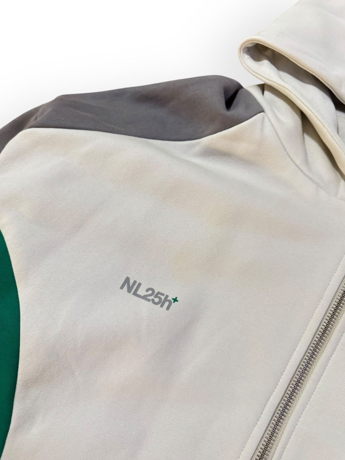 Other NL25H+ Night Lab Zip Hoodie, Ivory/Emerald, Size M Size US M / EU 48-50 / 2 - 2 Thumbnail