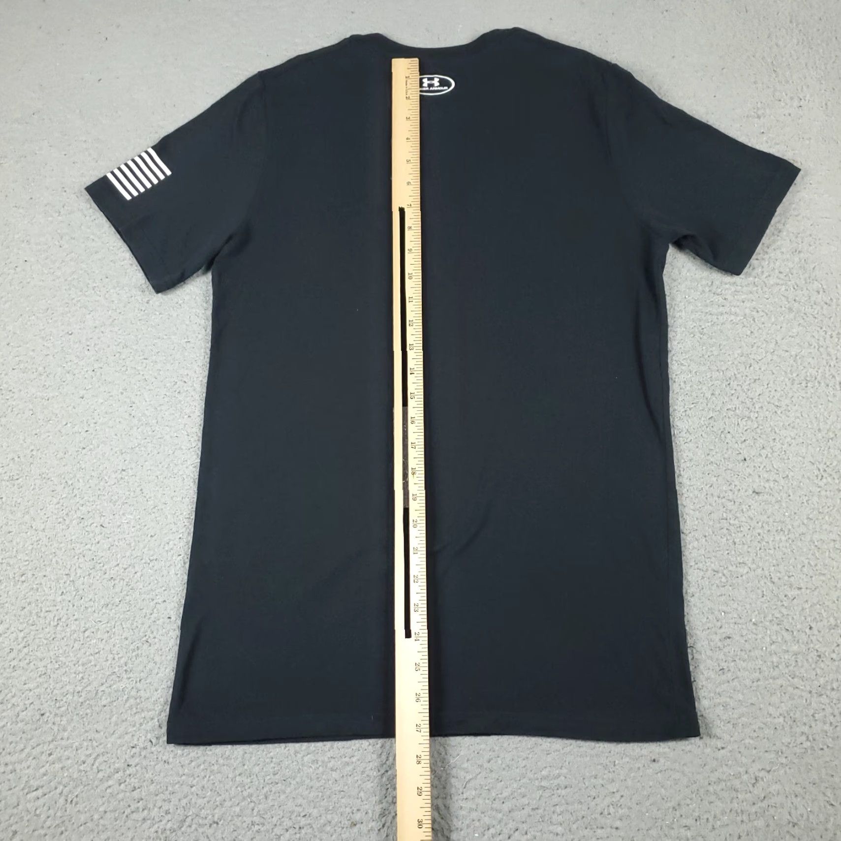 Under Armour Under Armour T-Shirt Mens Small Black UA Stars Short Sleeve Adult Crew Neck Cotton Blendlogo Vintage: No Size US S / EU 44-46 / 1 - 4 Thumbnail
