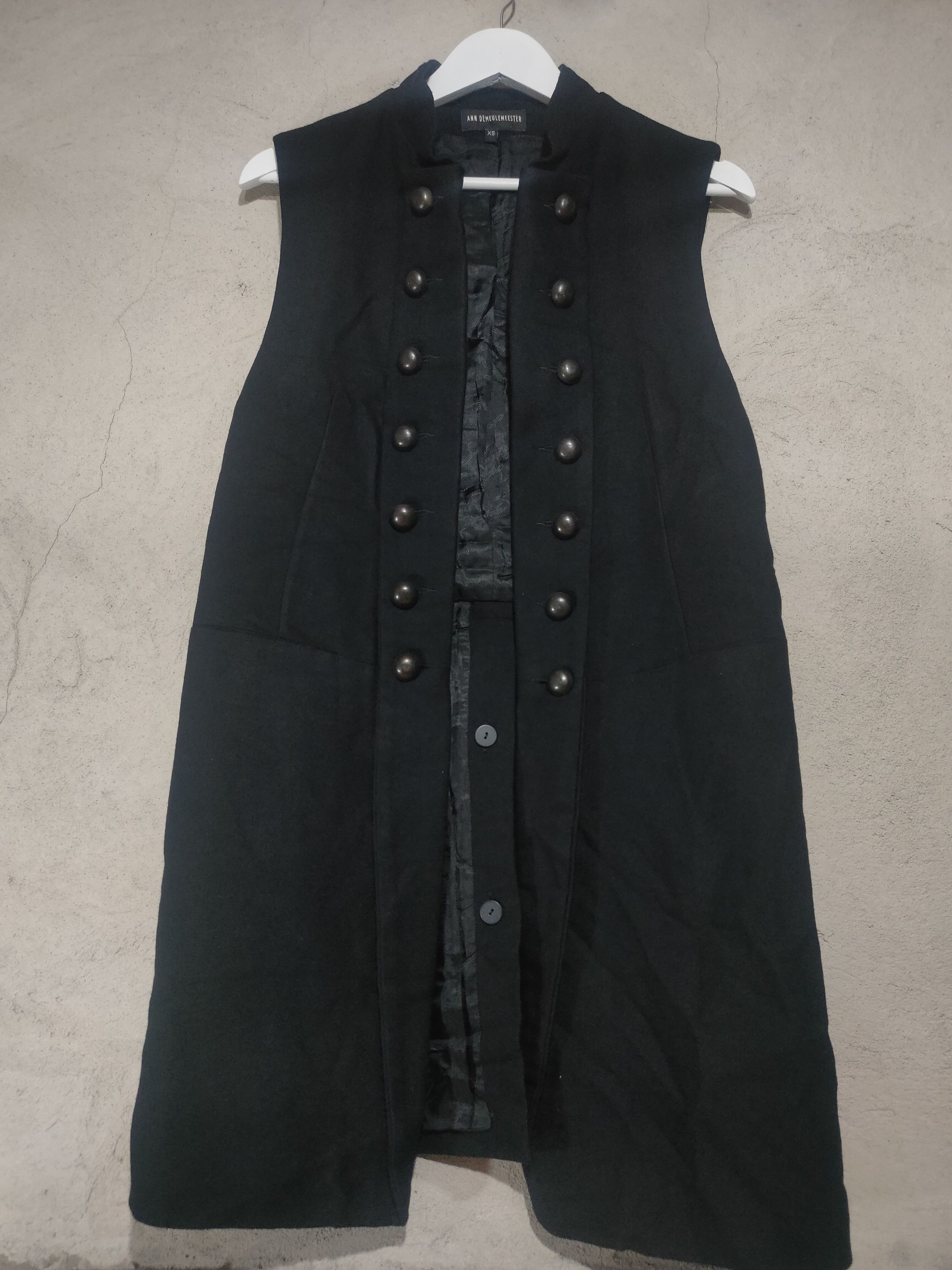 Ann Demeulemeester ANN DEMEULEMEESTER WOOL ARCHIVE RUNWAY VEST Size XS / US 0-2 / IT 36-38 - 1 Thumbnail