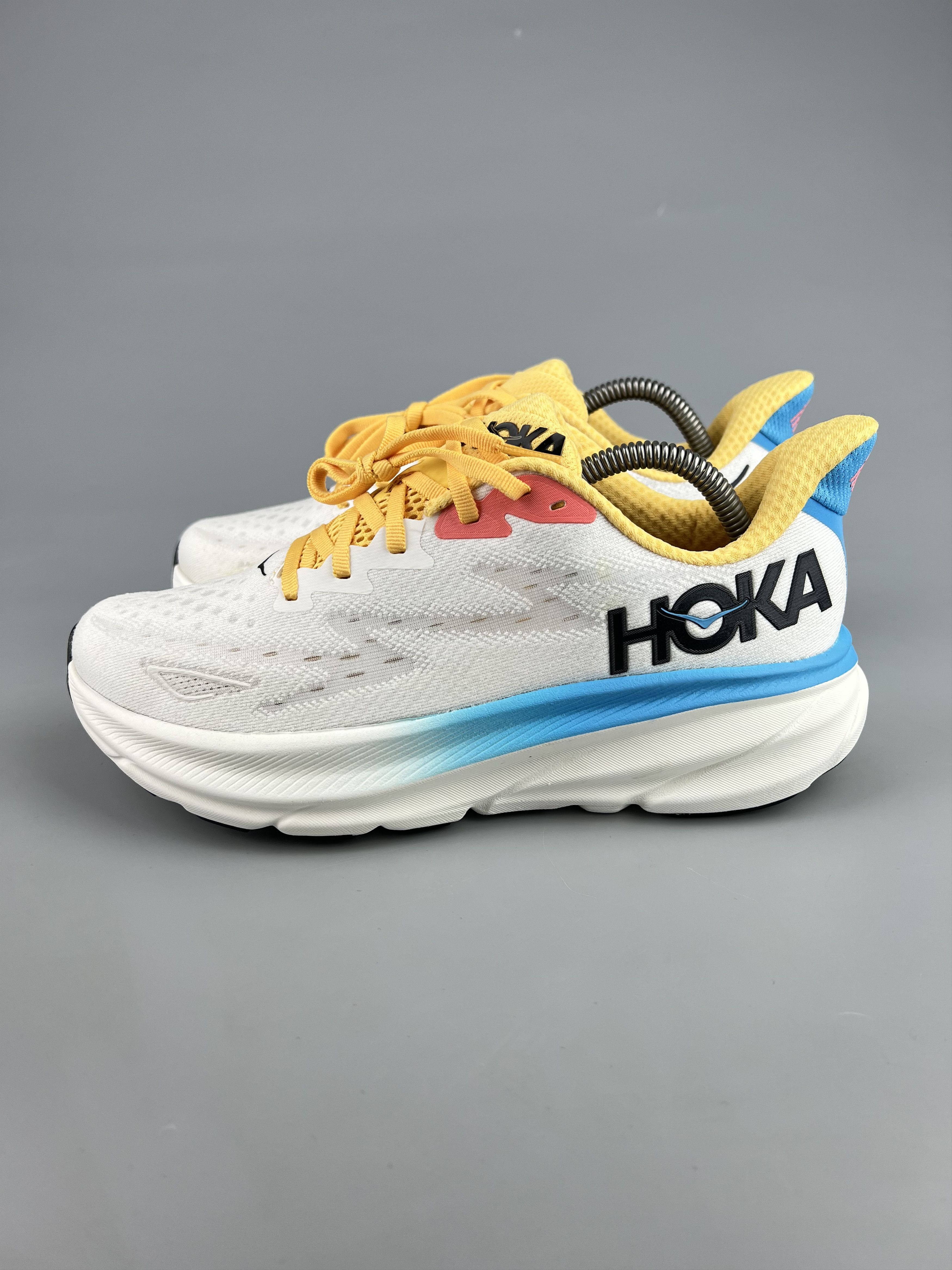 Hoka 8.5B Hoka One One Clifton 9 Running Shoes Walking Gym Size US 8.5 / IT 38.5 - 2 Thumbnail