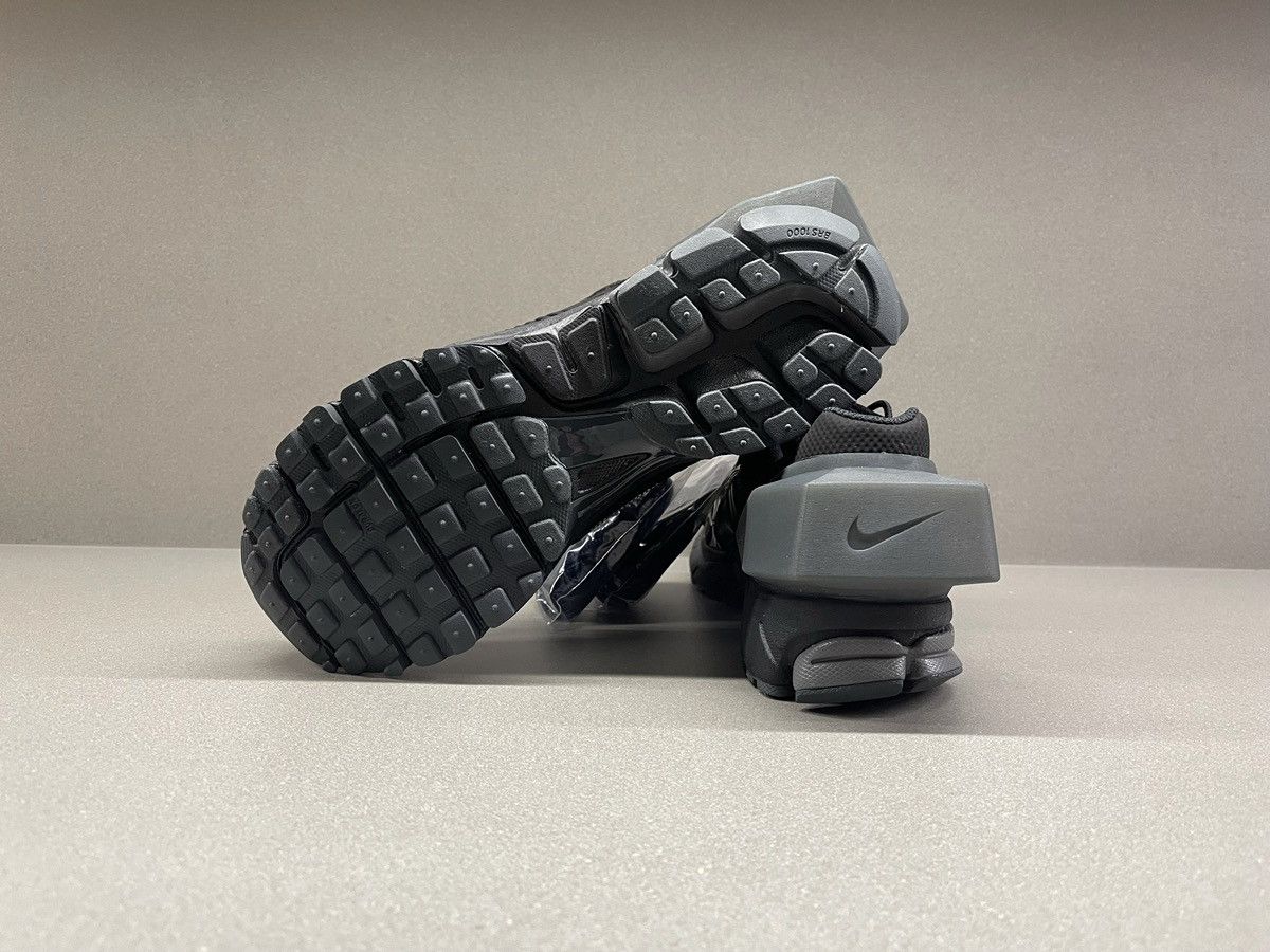 A-COLD-WALL* × Nike Nike Zoom Vomero 5 A Cold Wall Black ACW Size US 8.5 / EU 41-42 - 9 Thumbnail