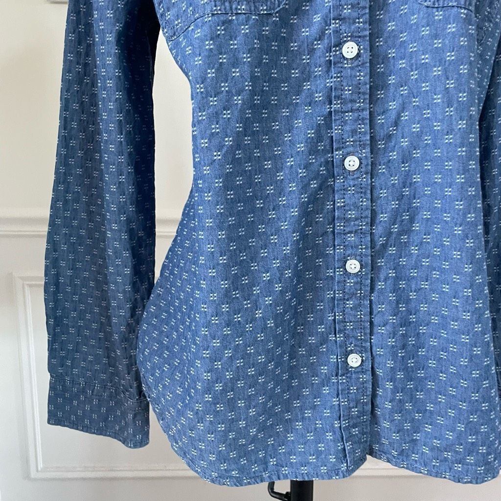 Other Talbots Pattern Chambray Button Up Shirt Blue M Size M / US 6-8 / IT 42-44 - 4 Thumbnail