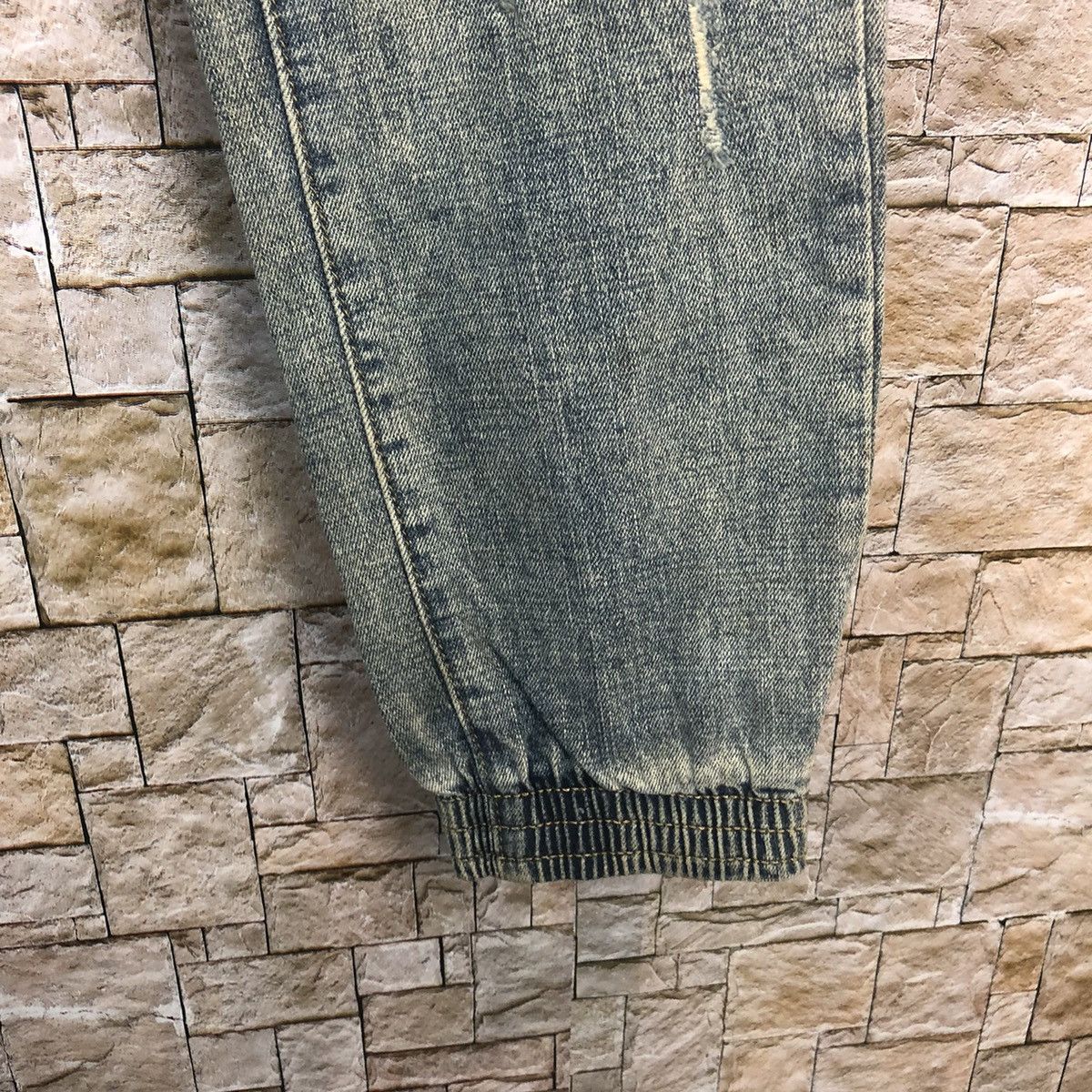 Japanese Brand Bvsseve Blue Distressed ripped jogger Denim Pants #A43 Size US 32 / EU 48 - 13 Thumbnail
