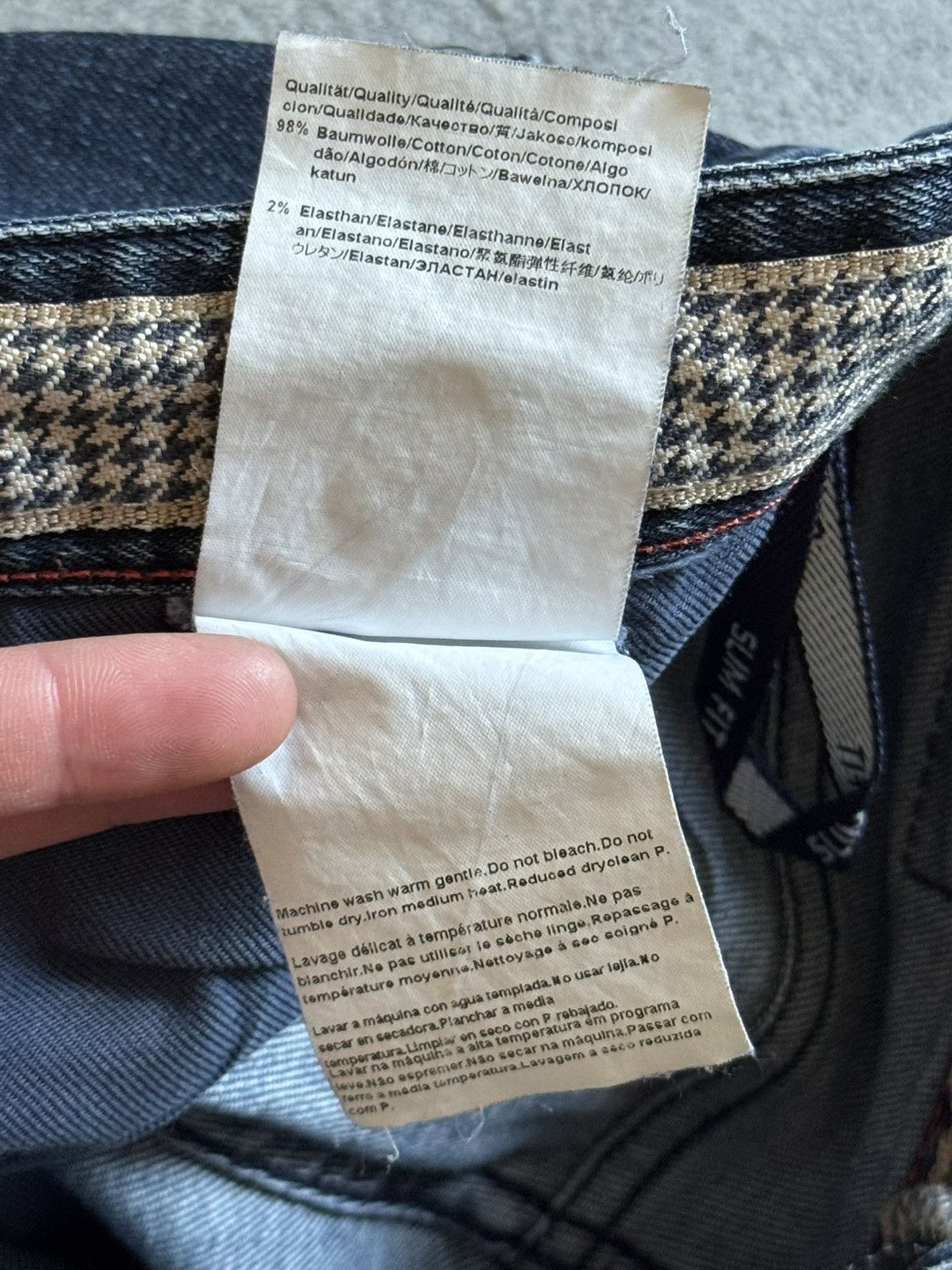 Hugo Boss Hugo Boss 31/32 denim pants trousers jeans casual Size US 31 - 13 Thumbnail
