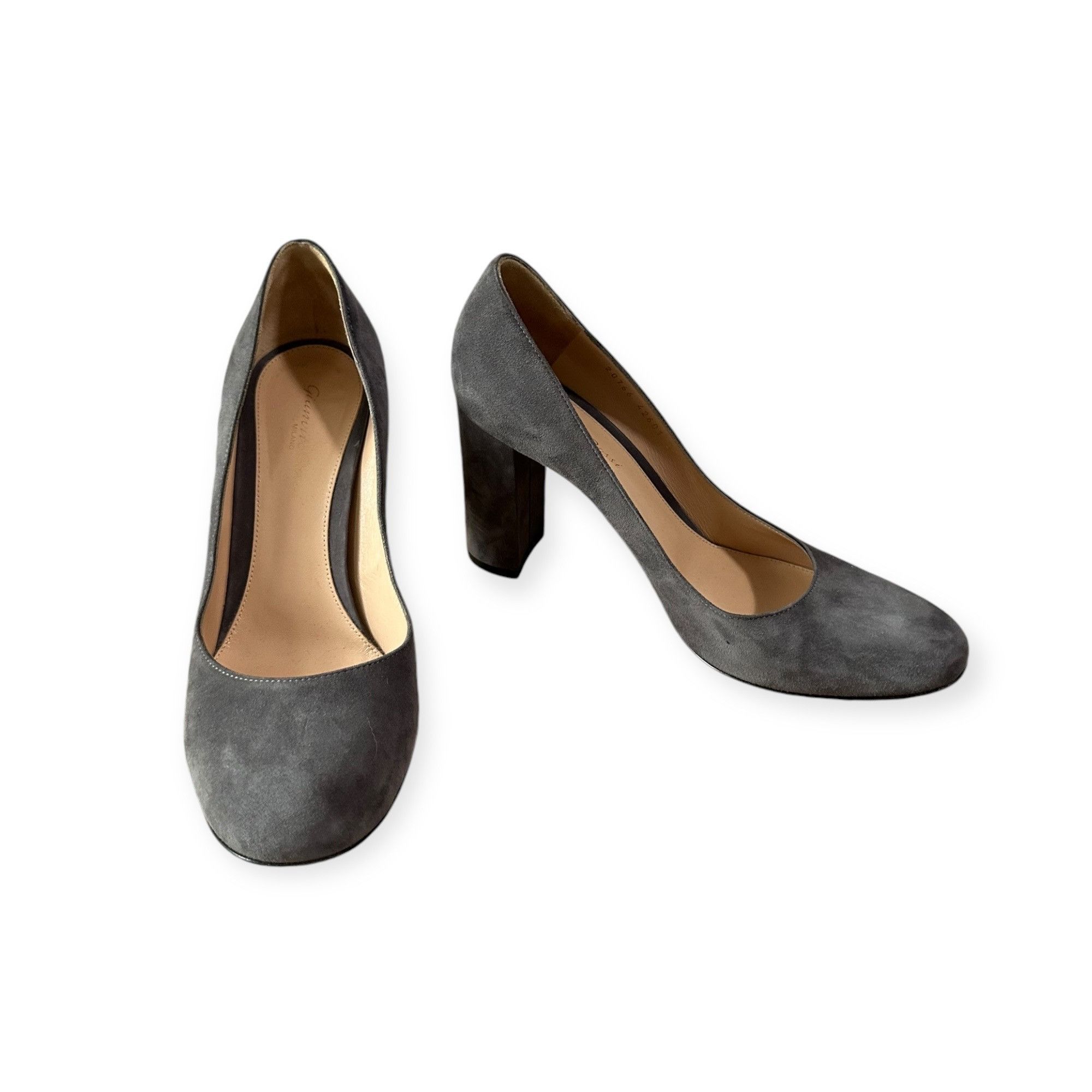 Gianvito Rossi Gianvito Rossi Round Toe 85mm Block Heel Pumps, Gray Suede, Size US 9.5 / IT 39.5 - 4 Thumbnail