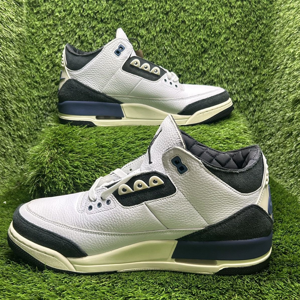 Jordan Brand Jordan 3 x A Ma Manière “For the Love” (Size 11.5) Size US 11.5 / EU 44-45 - 2 Thumbnail