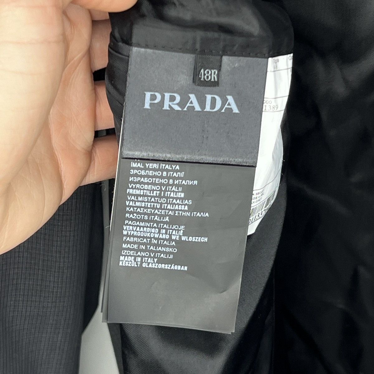 Prada Prada Black Wool Silk 2 Buttons Classic Blazer Light Jacket Size US M / EU 48-50 / 2 - 9 Thumbnail