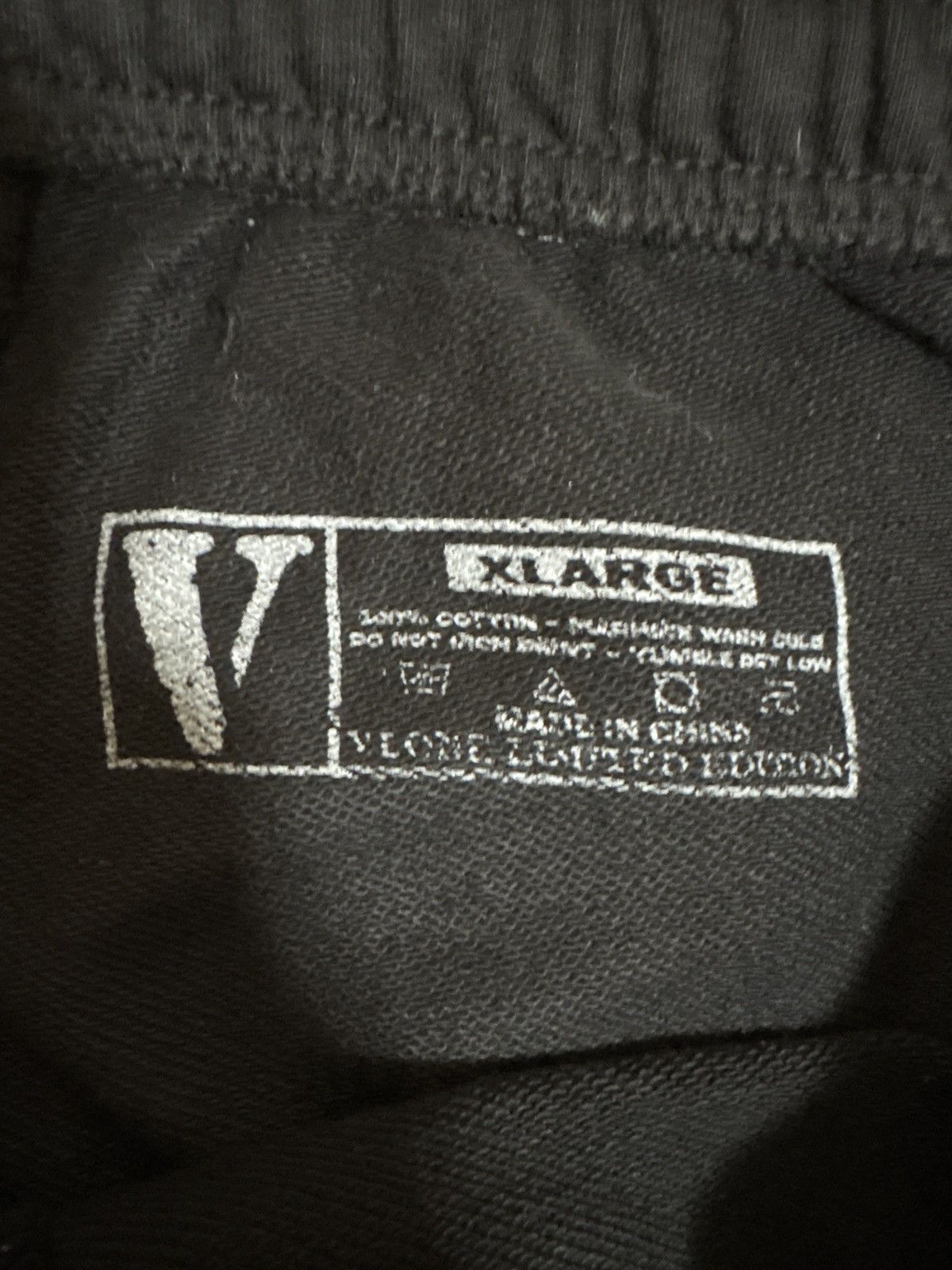 Vlone Vlone Friends Rhinestone Sweatpants Size US 36 / EU 52 - 3 Thumbnail