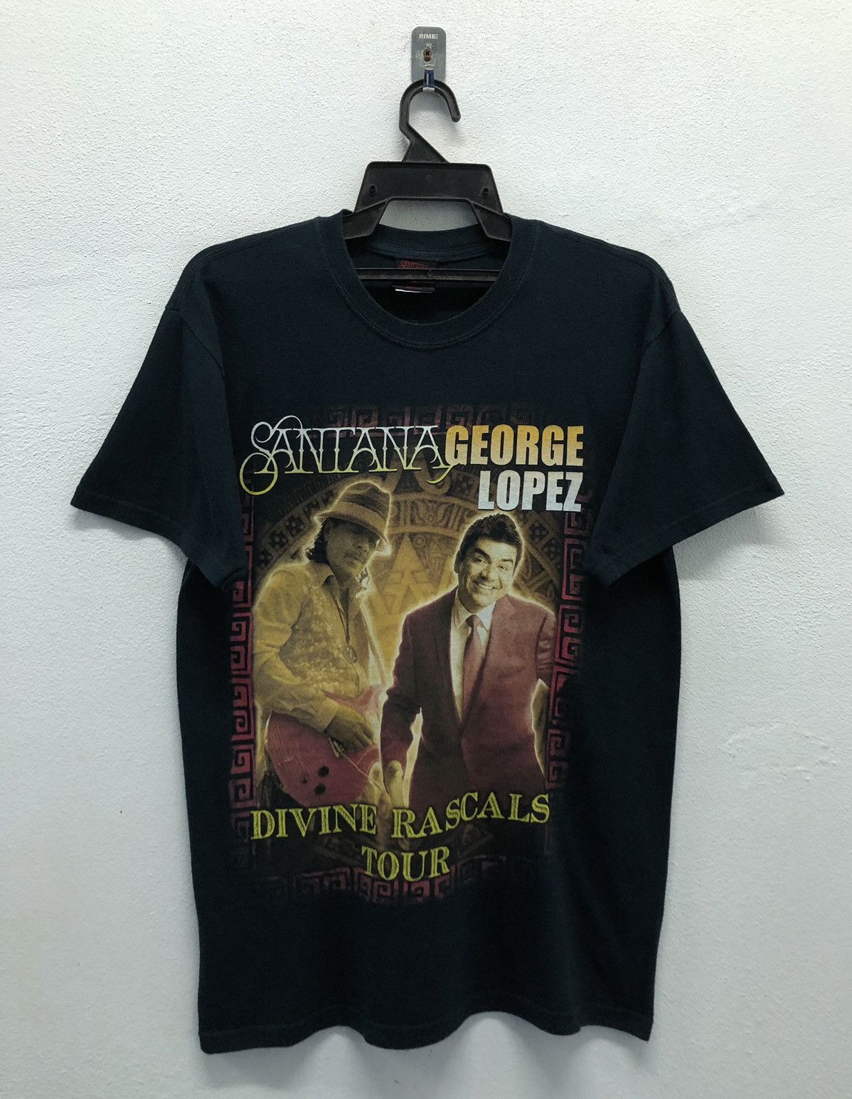 Vintage Vintage Santana George Lopez Divine Rascals Tour 2011 TShirt Size US M / EU 48-50 / 2 - 1 Thumbnail