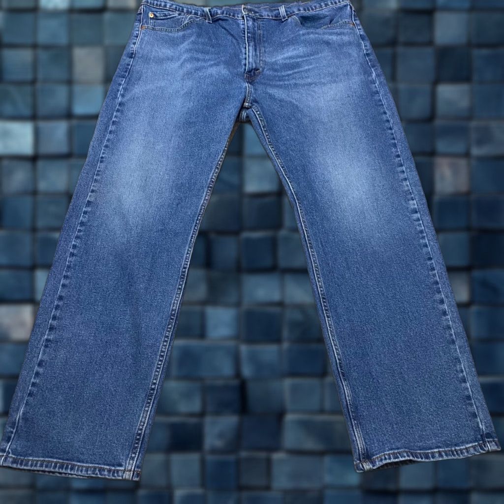Levi's VINTAGE Levi's 505 Jeans Mens Jeans Straight Mens 40x30 Blue Denim Medium Wash Regular Fit 5-Pocket Design Men Size US 38 / EU 54 - 1 Thumbnail