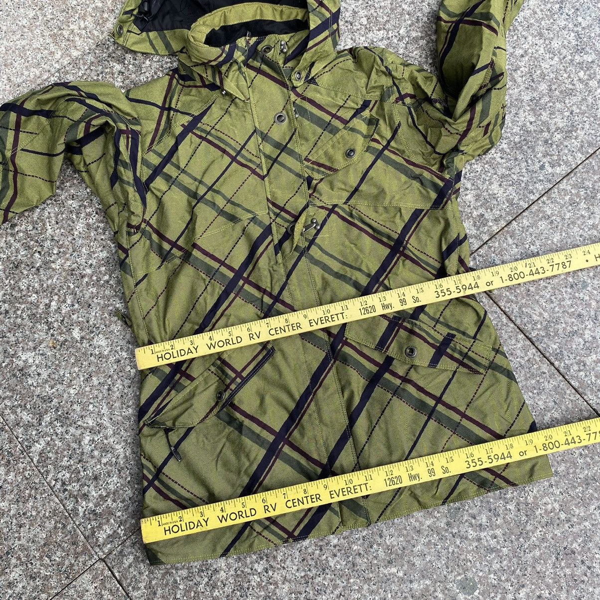 Columbia ski/snowboard jacket