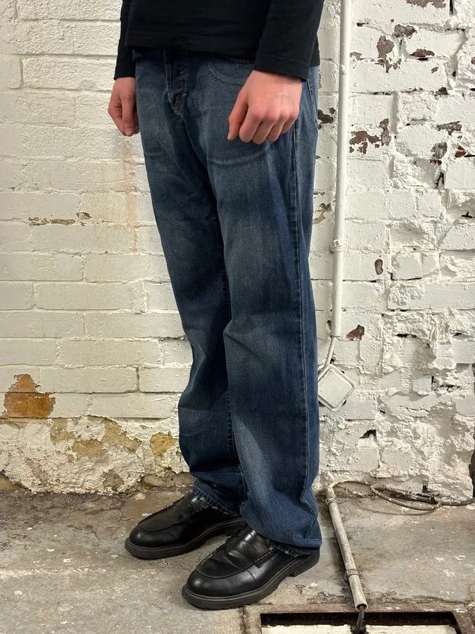 Dolce & Gabbana AW2003 Dolce & Gabbana Blue Denim Logo Patch Jeans Size US 33 - 3 Thumbnail