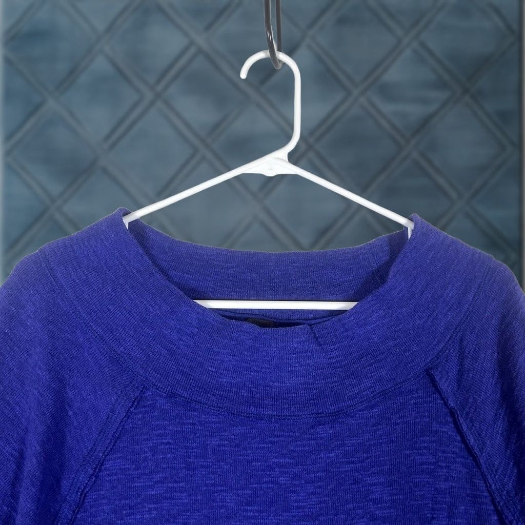 Vintage VINTAGE We The Free: Free People Wide Neck Sweater Womens XS Blue Long Sleeve Casual L/S Size XS / US 0-2 / IT 36-38 - 1 Thumbnail