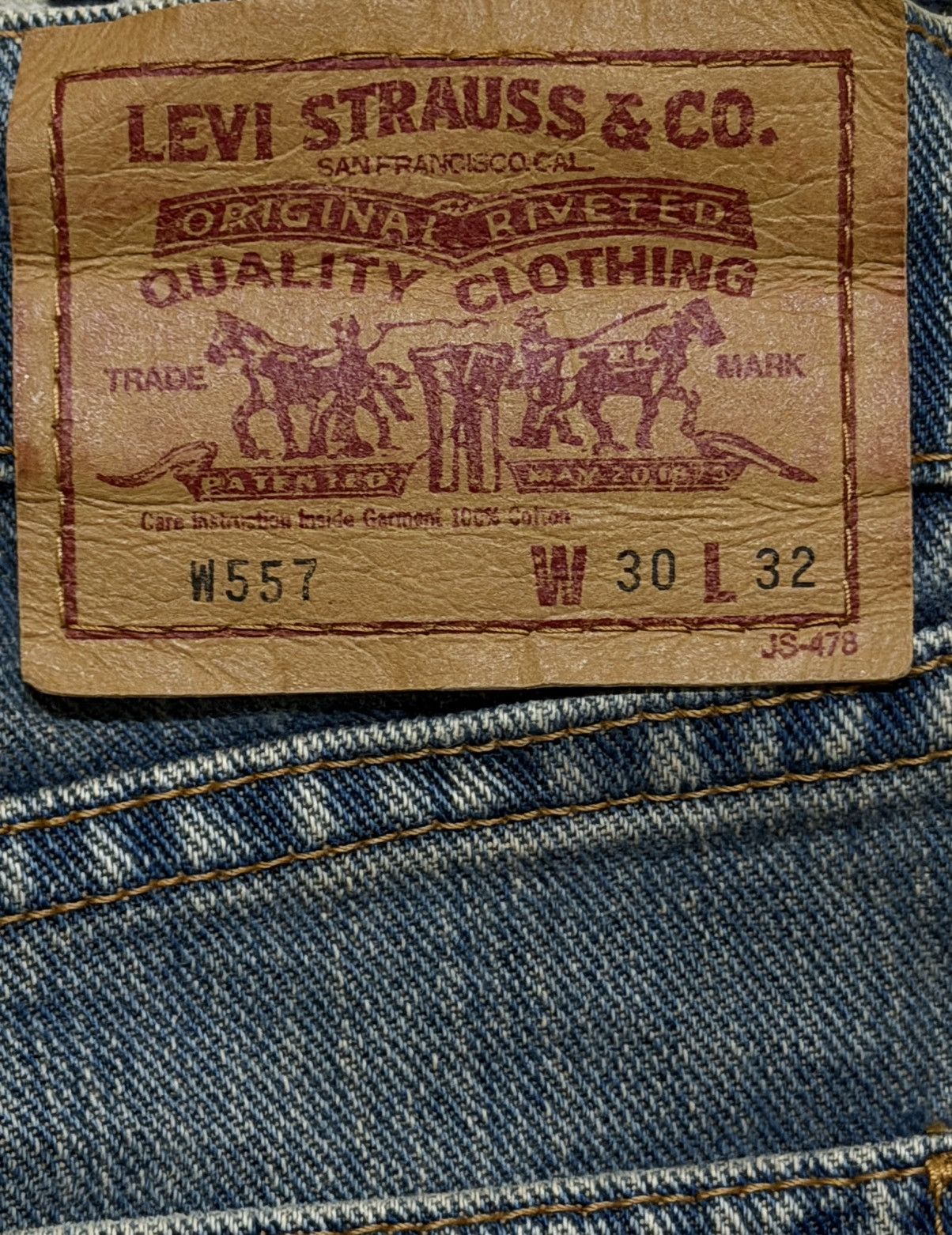 Levi's Vintage 90s Levis 557 Blue Mud Wash Wide Leg Bootcut Loose Size US 28 / EU 44 - 6 Thumbnail