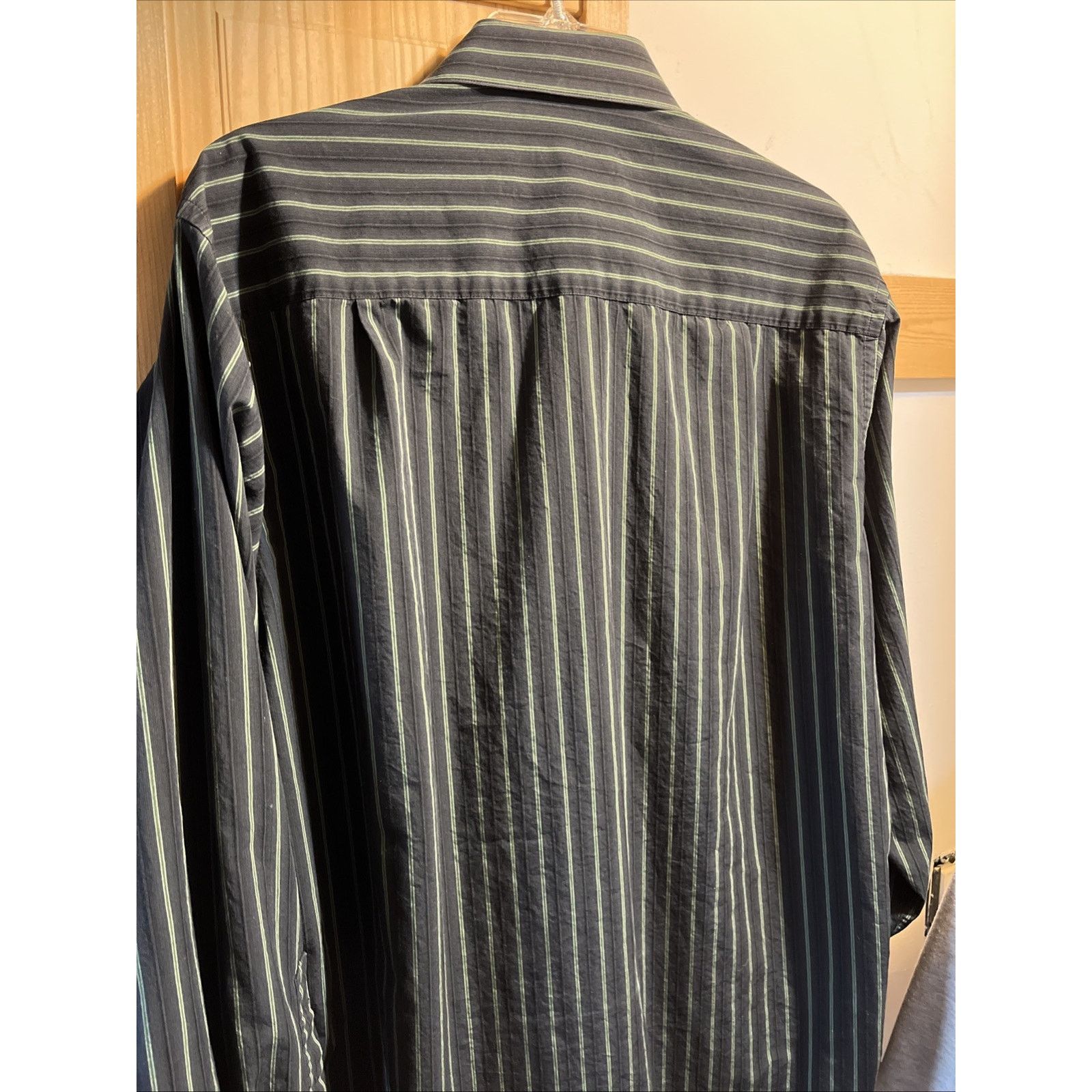 Calvin Klein Calvin Klein Men 16 34/35 Black Green Stripe LS Cotton Shirt Size US L / EU 52-54 / 3 - 7 Thumbnail