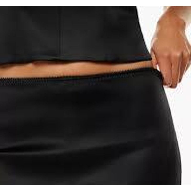 Aritzia NWT Wilfred Aritzia Desertland Black Satin Mini Skirt Size 2 Size 26" / US 2 / IT 38 - 2 Thumbnail