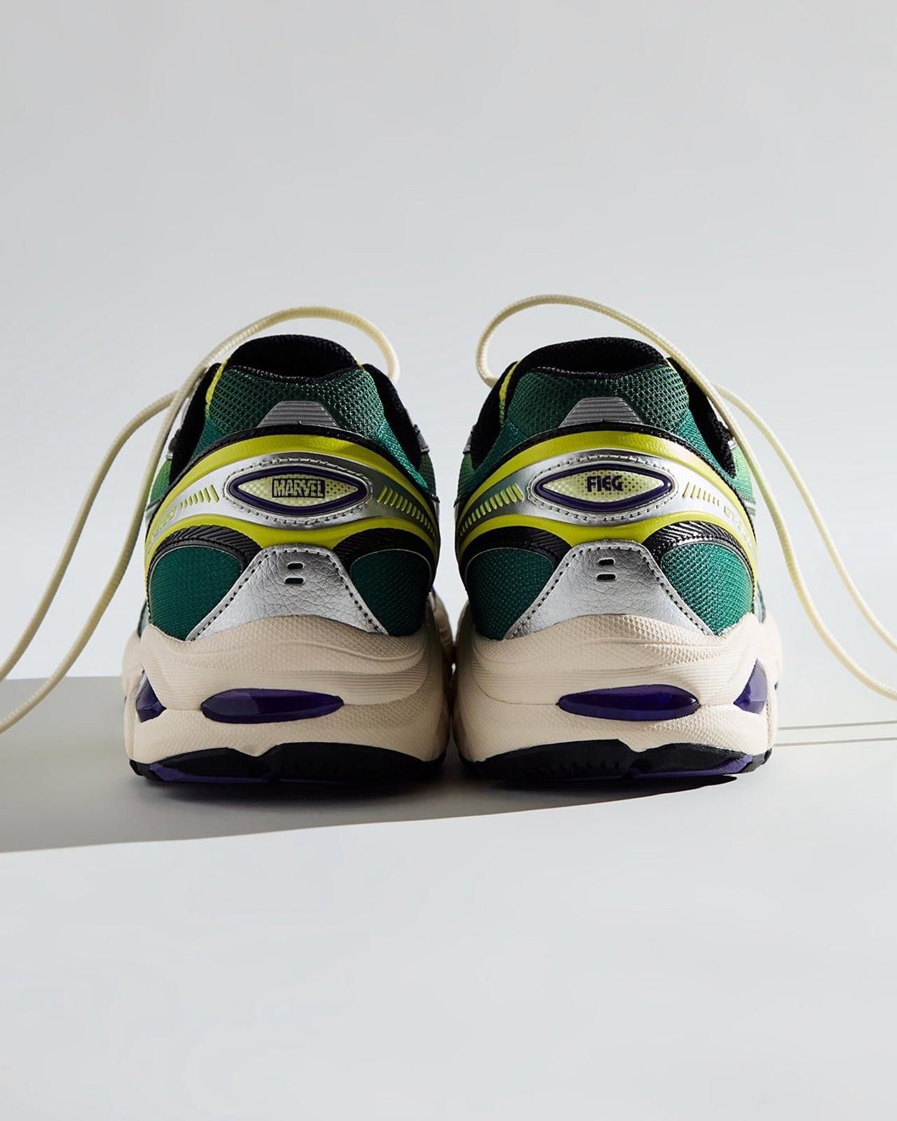 Kith Kith x Marvel x ASICS GT-2160 Green Goblin Comic Bundle Size US 12 / EU 45 - 7 Thumbnail