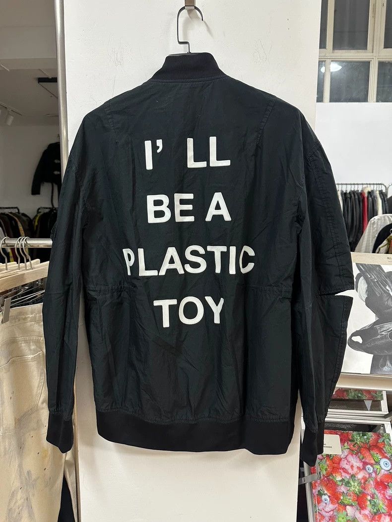 Undercover UNDERCOVER Black MA1 Bomber Jacket with Text- DMC Size US M / EU 48-50 / 2 - 1 Thumbnail