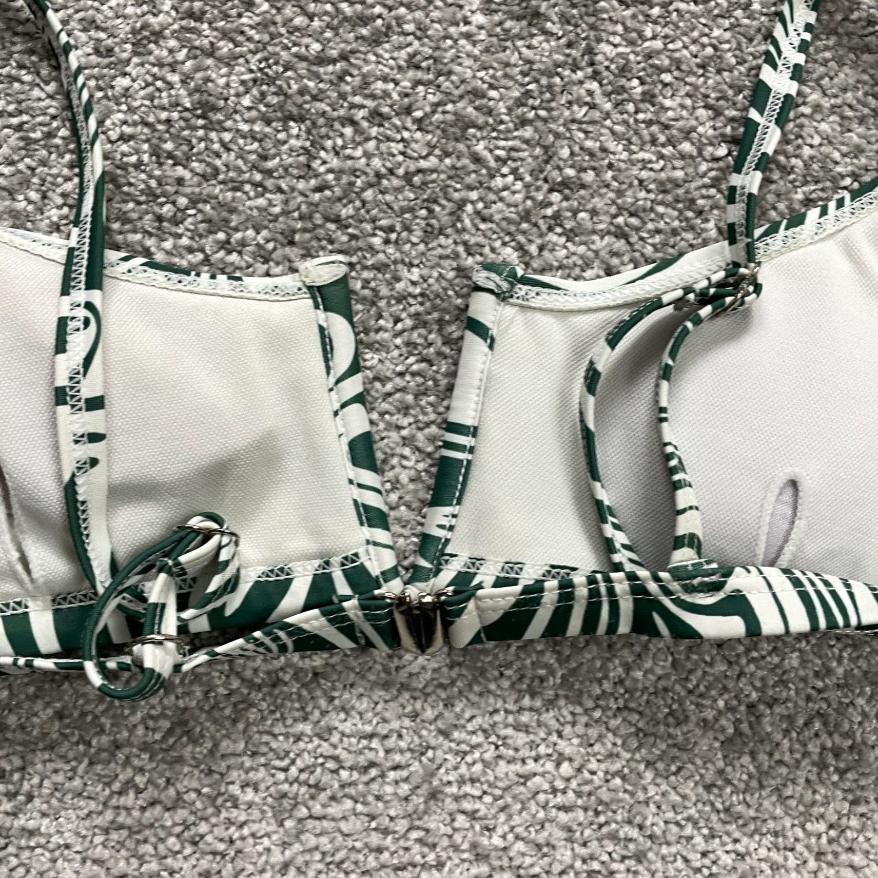Vintage Unbranded Swimwear Bikini Top Green White Abstract Spaghetti Beach 22" Top Womens Size 3XL / US 20-22 - 7 Thumbnail