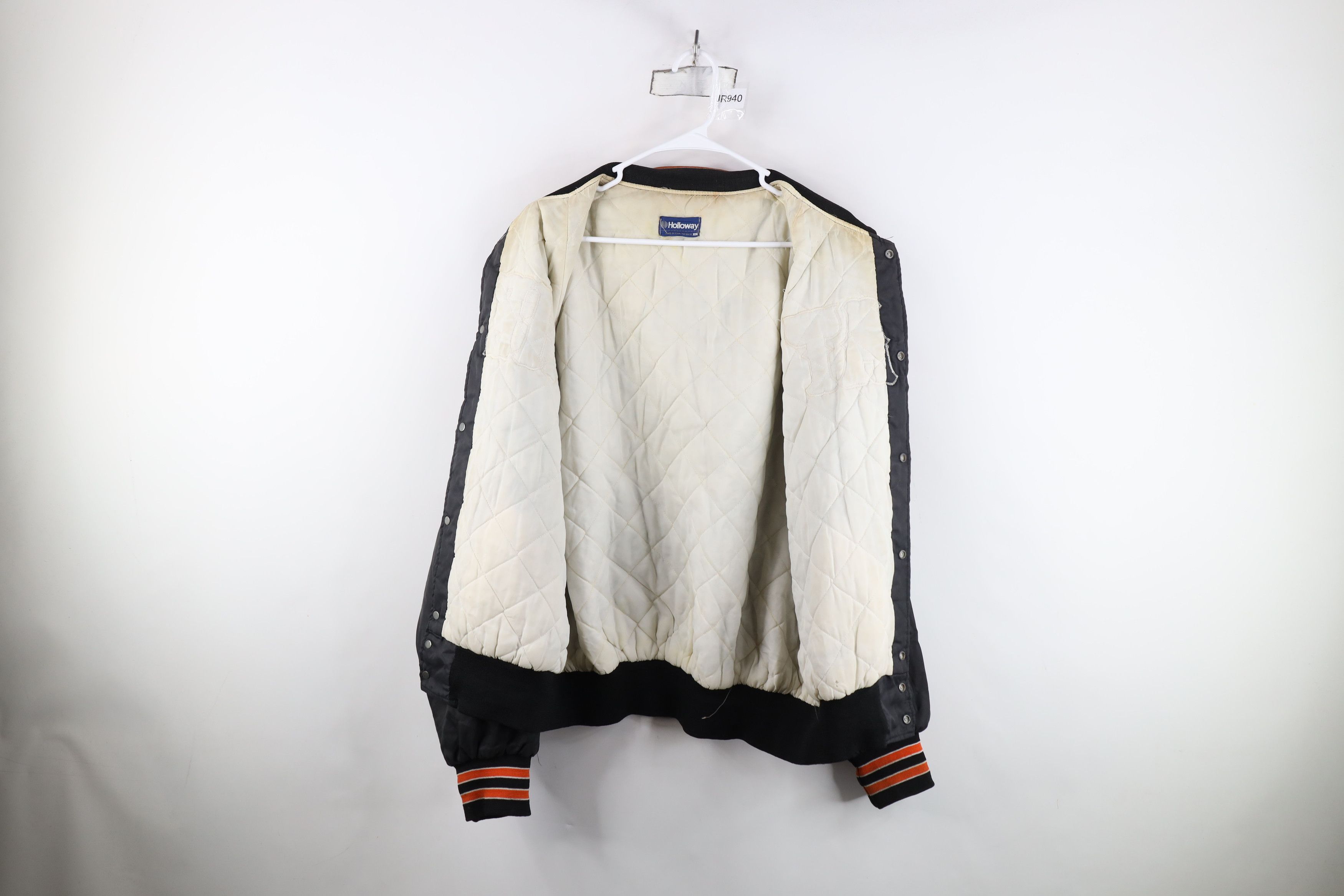 Vintage Vintage 80s 90s Streetwear Spell Out Heat Bomber Jacket USA Size US XL / EU 56 / 4 - 11 Thumbnail