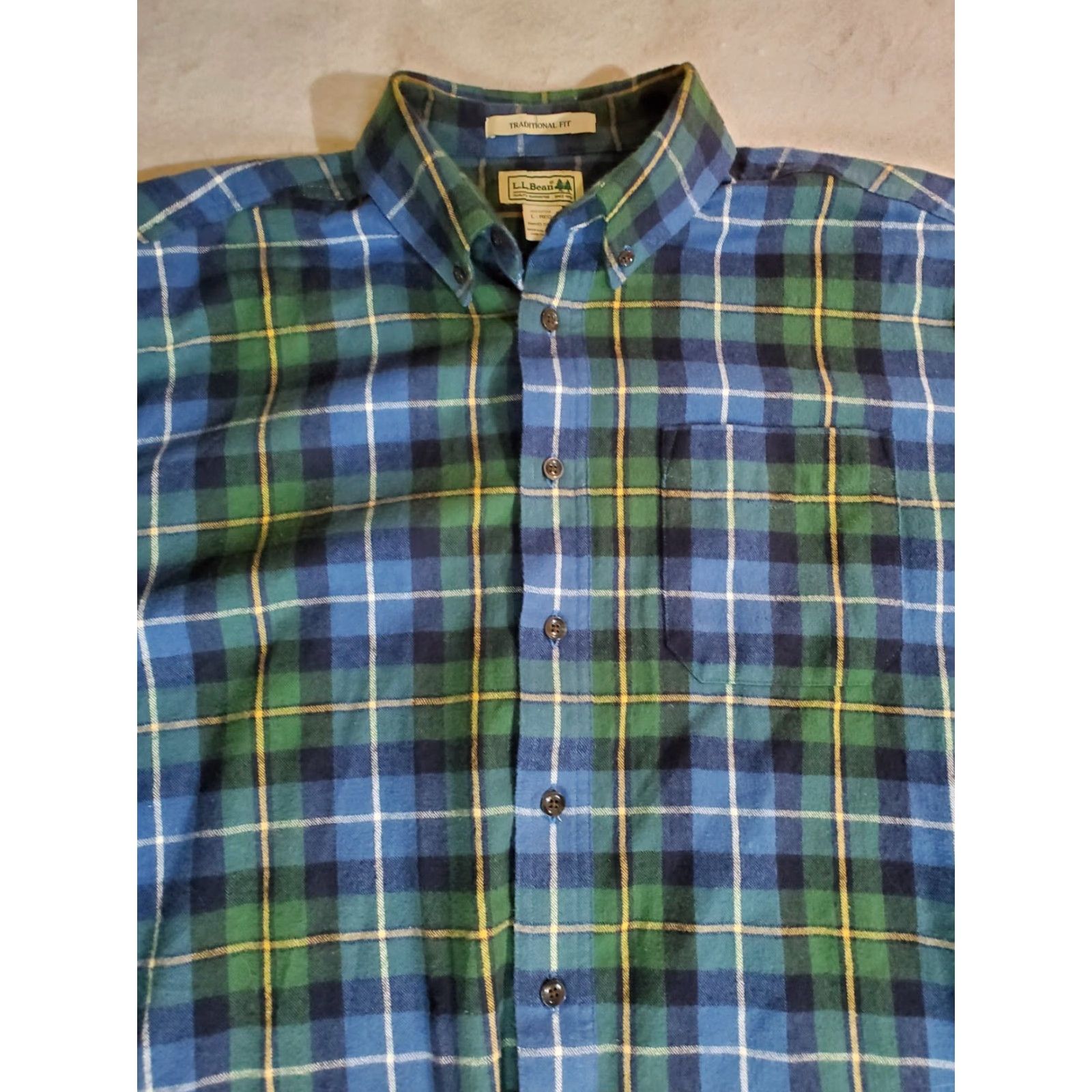 Vintage VINTAGE L.L. Bean Plaid Shirt Mens Size L Reg Blue & Green 100% Cotton Flannel Button-Up | Button-Down | All Seasons | Classic Outdoor Mens Size US L / EU 52-54 / 3 - 2 Thumbnail