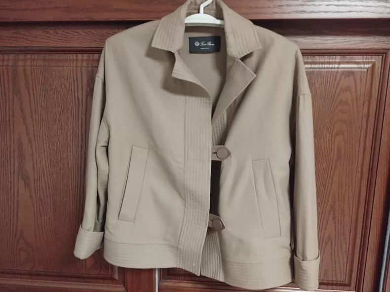 Loro Piana LORO PIANA Camel-colored short jacket Size XS / US 0-2 / IT 36-38 - 1 Thumbnail