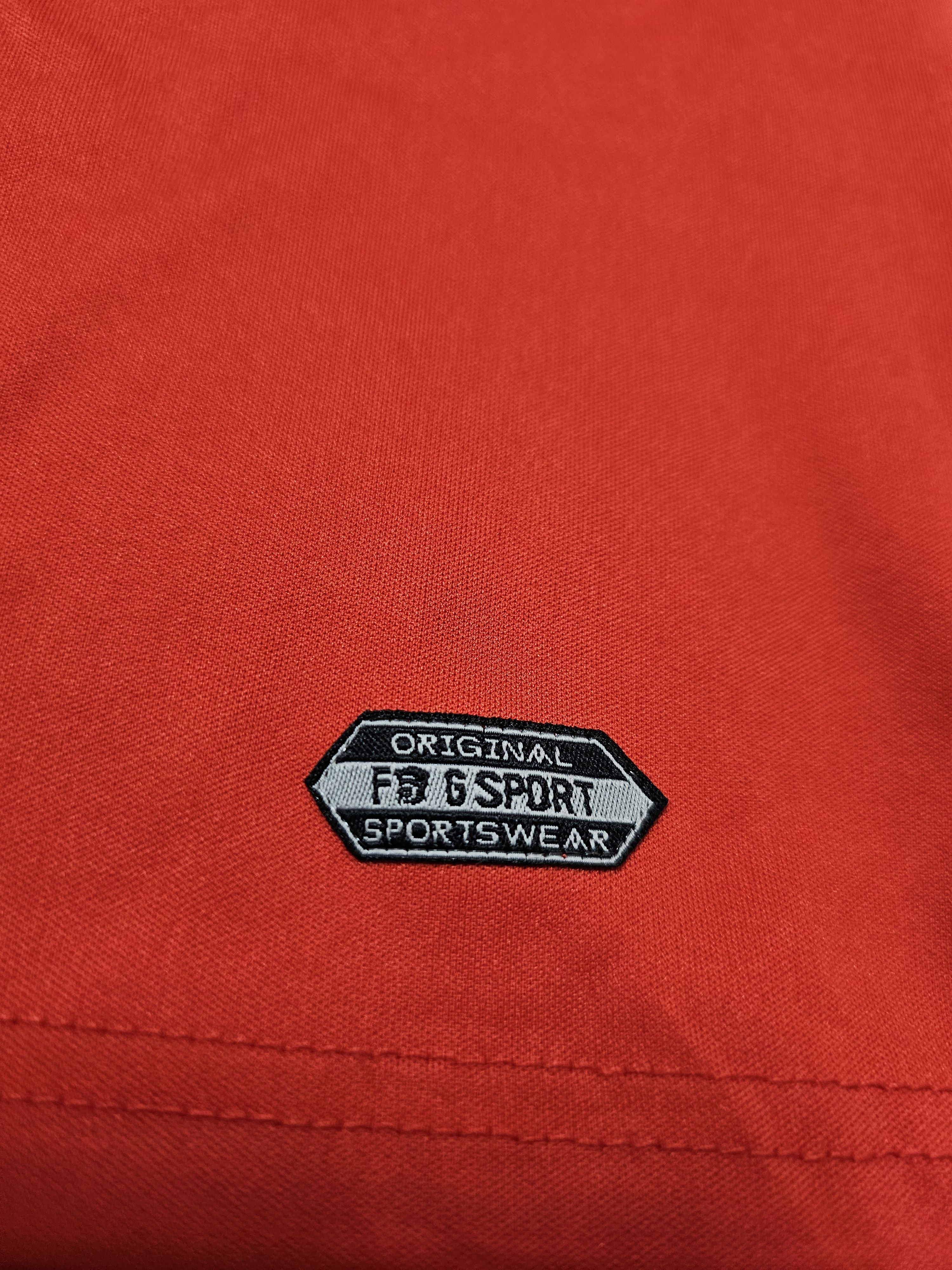 Vintage PERUGIA 2016 2017 HOME FOOTBALL SHIRT ITALIA SOCCER JERSEY Size US XL / EU 56 / 4 - 6 Thumbnail