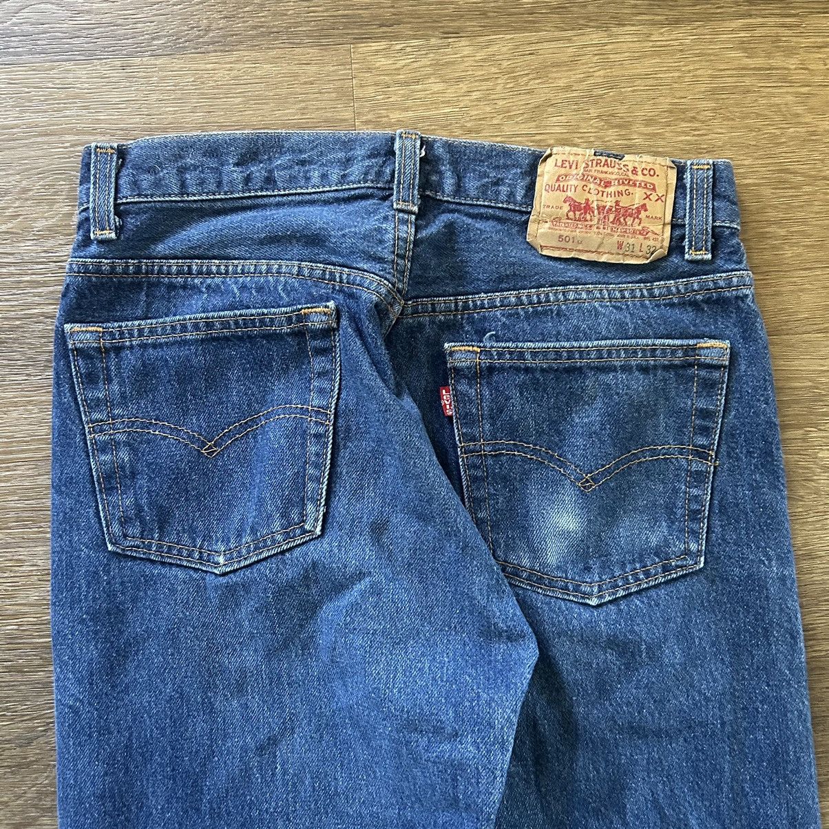 Levi's × Vintage Vintage Mid-Wash Levi 501 Jeans Size US 31 - 3 Thumbnail