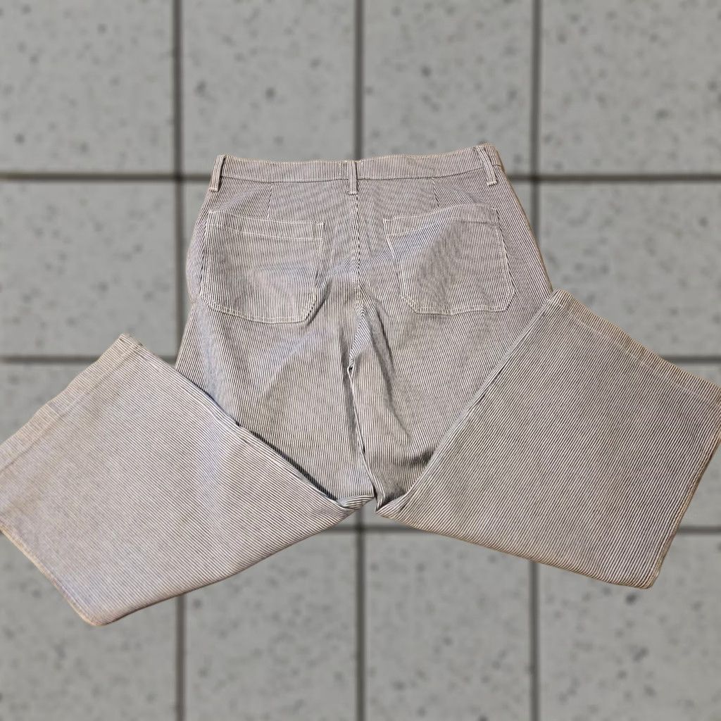 J.Crew J. Crew Grey Khaki Capri Dress Pants 31 Cotton Slack Trouser Womens New Size 24" / US 00 / IT 34 - 1 Thumbnail