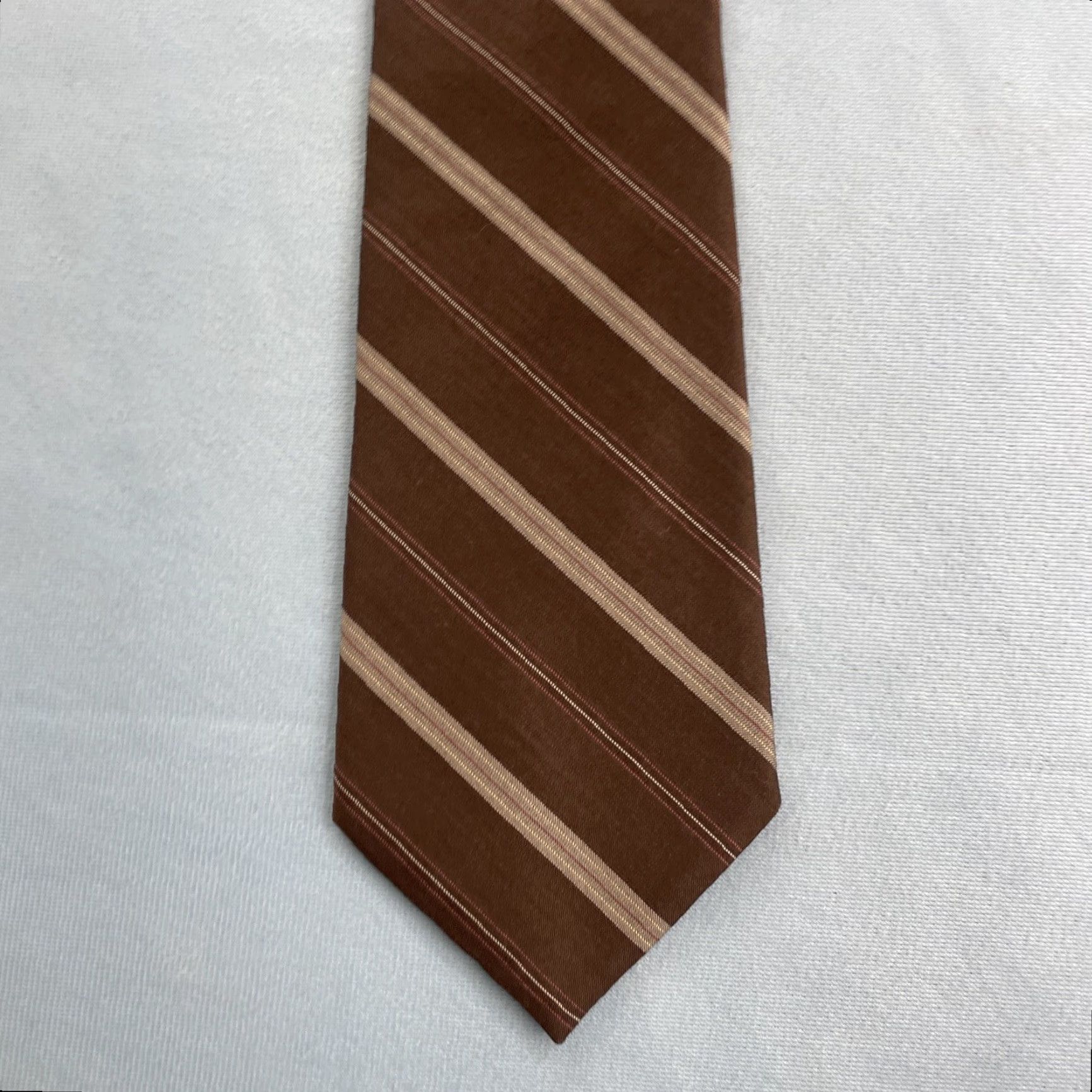 Vintage VINTAGE Imported Fabric All Silk Repp Tie Brown Western Striped Regiment vtg USA 3.2x55 Capsule Necktie Size ONE SIZE - 3 Thumbnail