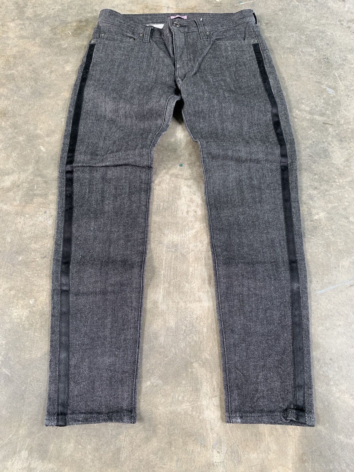 Undercover Sue undercover velvet logo skinny jeans Size US 27 - 4 Thumbnail