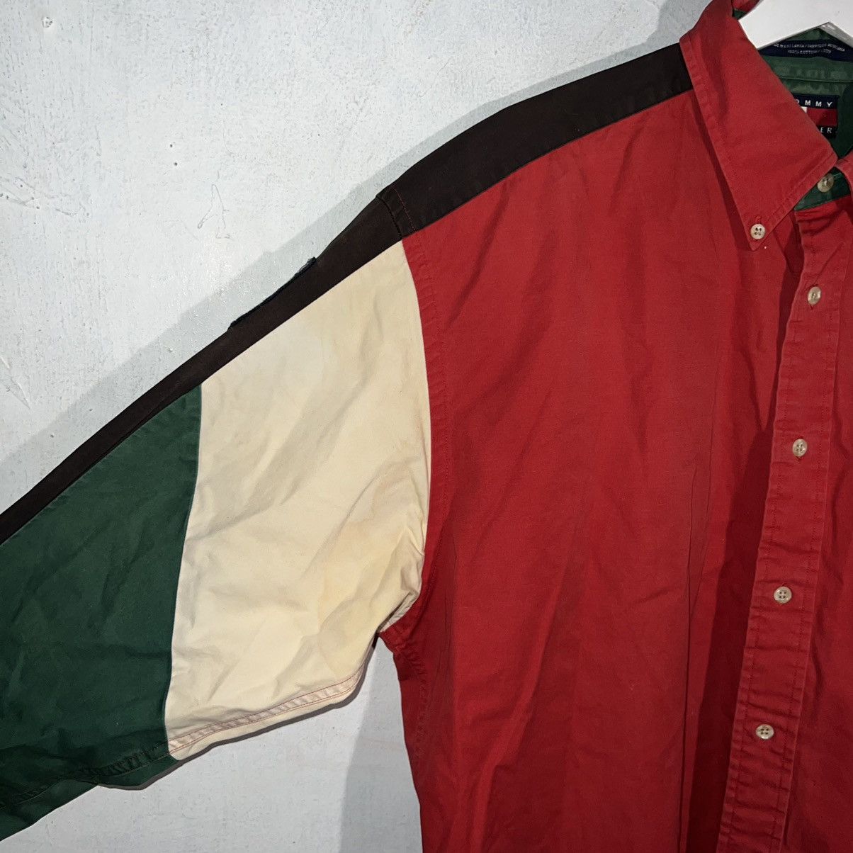 Designer × Tommy Hilfiger × Vintage Vintage Tommy Hilfiger Patchwork Shirt Longsleeve Ski Large Size US L / EU 52-54 / 3 - 3 Thumbnail