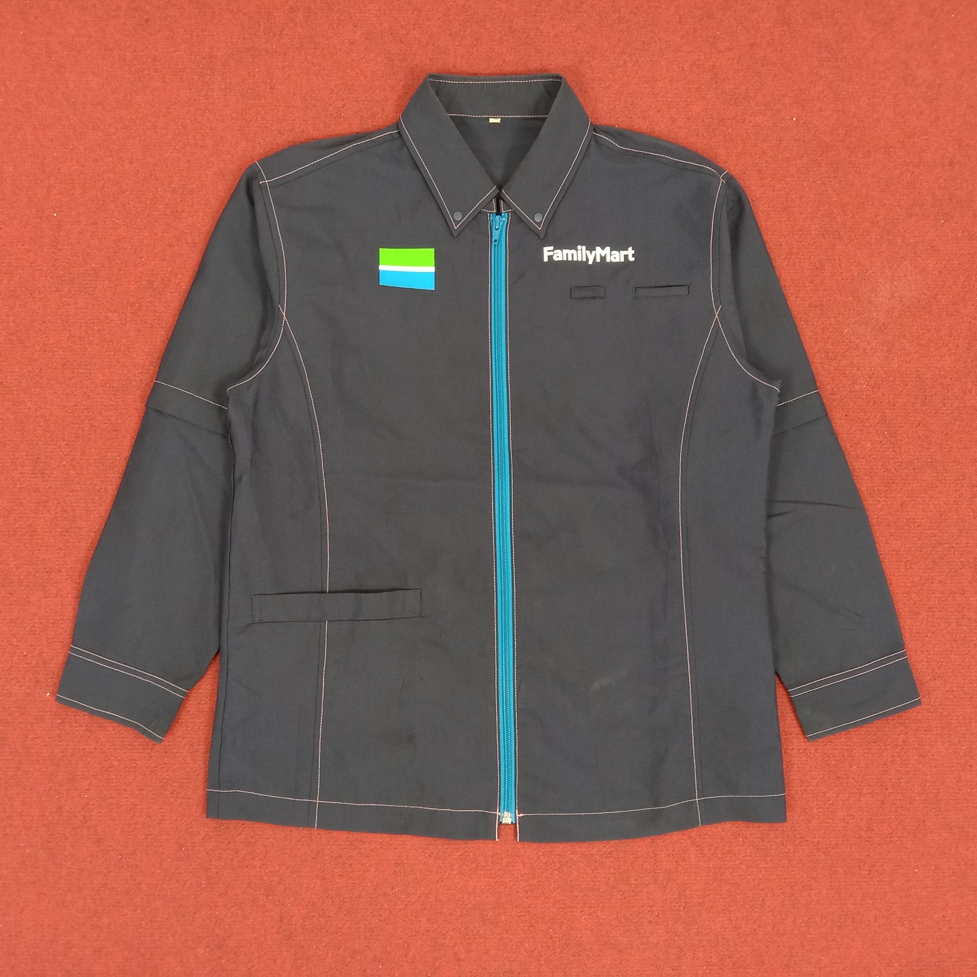 image of Vintage x Workers Family Mart Logo Design Japanese Workers Shirt Jacket in Blue Black (Size Medium)