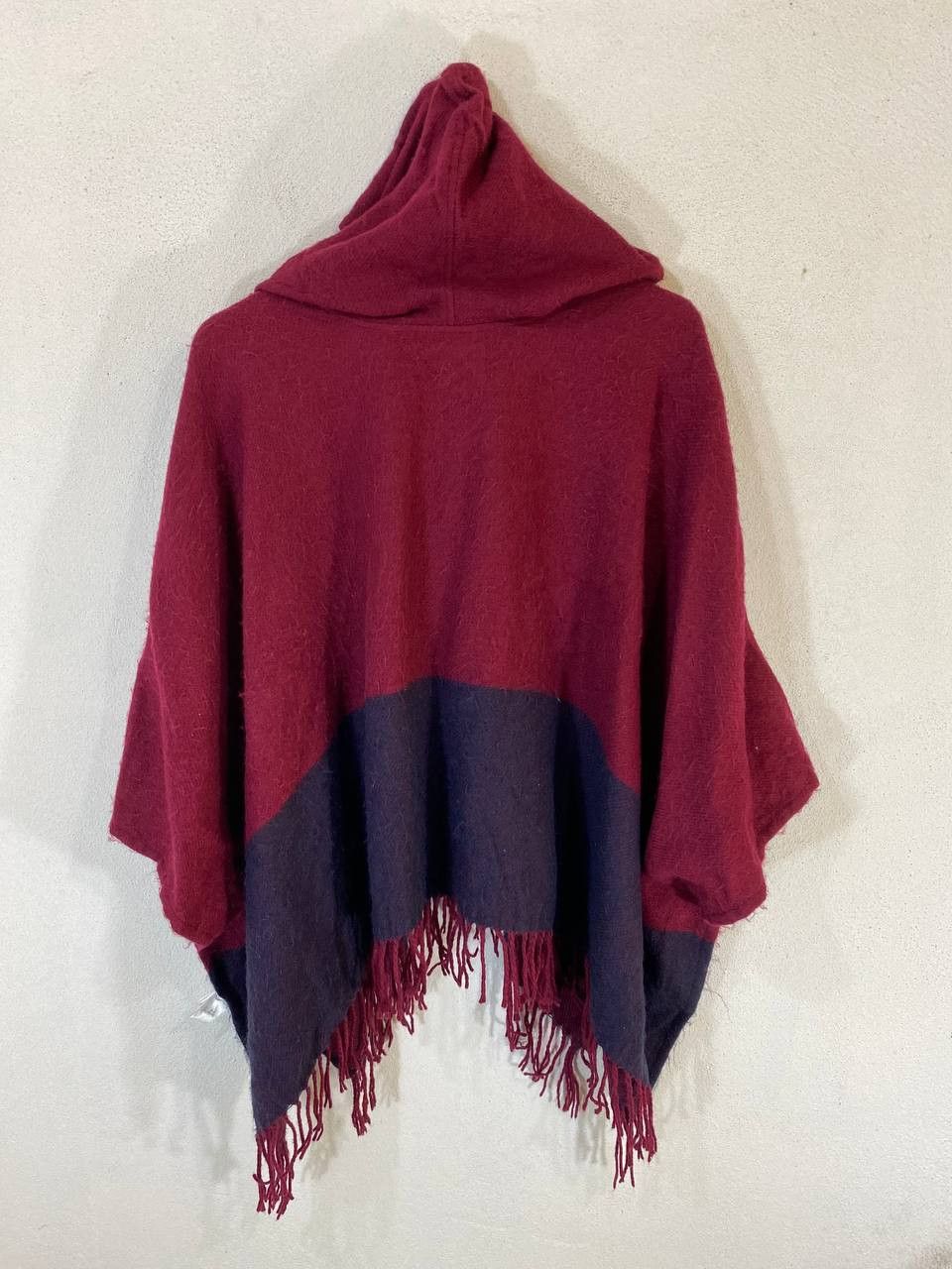 Japanese Brand clef de soil japanese brands two tone hooded poncho Size ONE SIZE - 7 Thumbnail