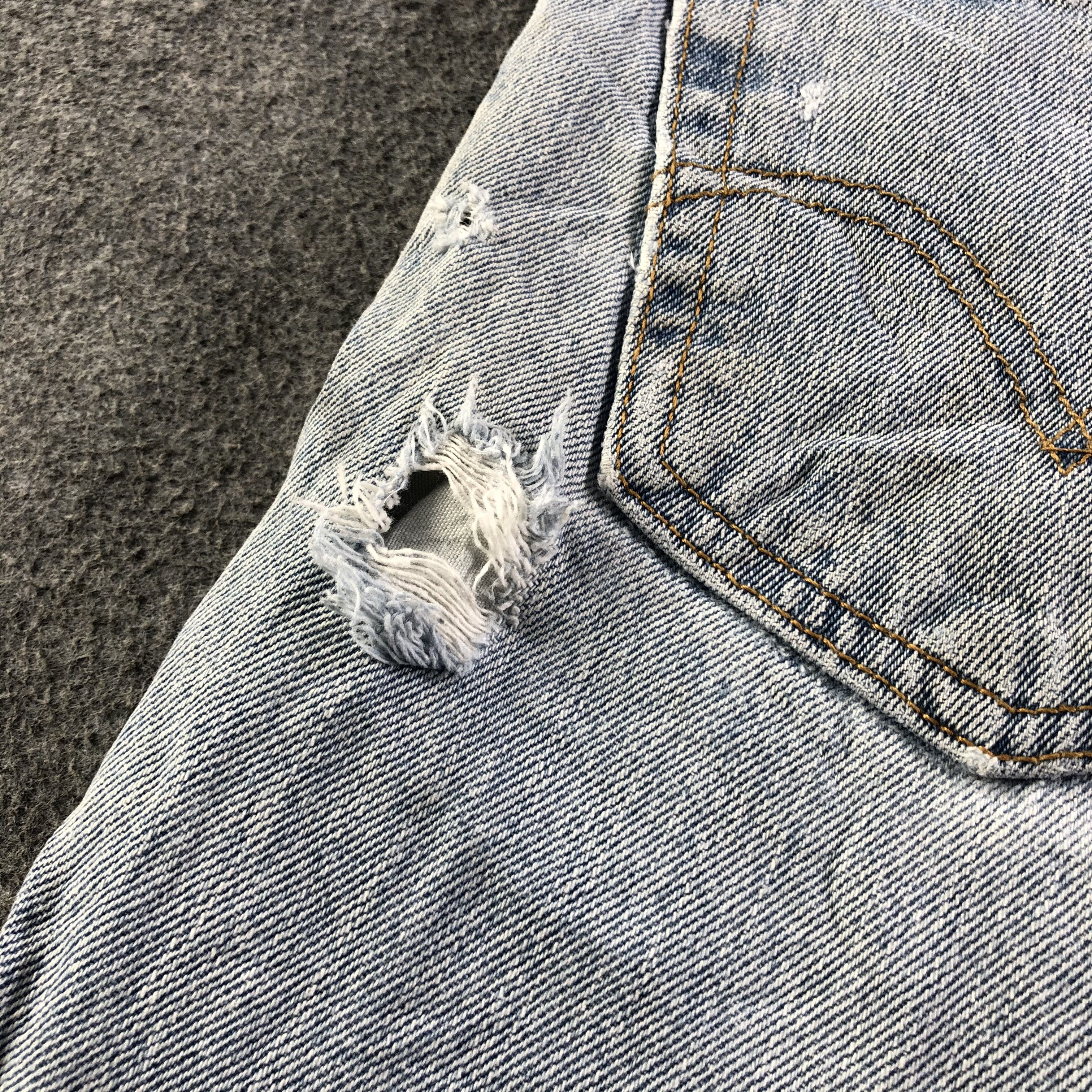 Levi's Vintage Levis 560 Jeans-J3174 Size US 37 - 8 Thumbnail