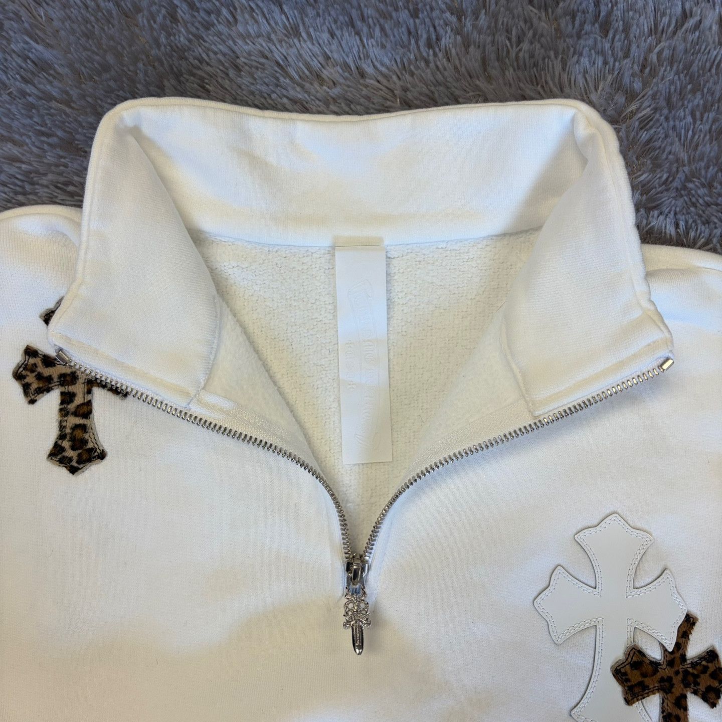 Chrome Hearts CHROME HEARTS CHEETAH WHITE PATCH QUARTER ZIP Size S Size US S / EU 44-46 / 1 - 3 Thumbnail