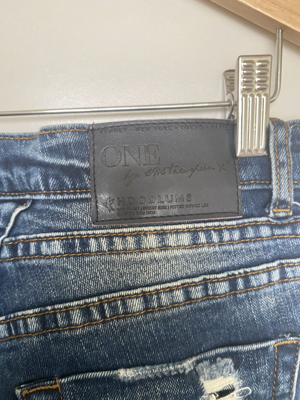 One Teaspoon ONE X ONETEASPOON JEANS SIZE 28 (6) ‘HOODLUMS’ $80 Size 28" / US 6 / IT 42 - 6 Thumbnail