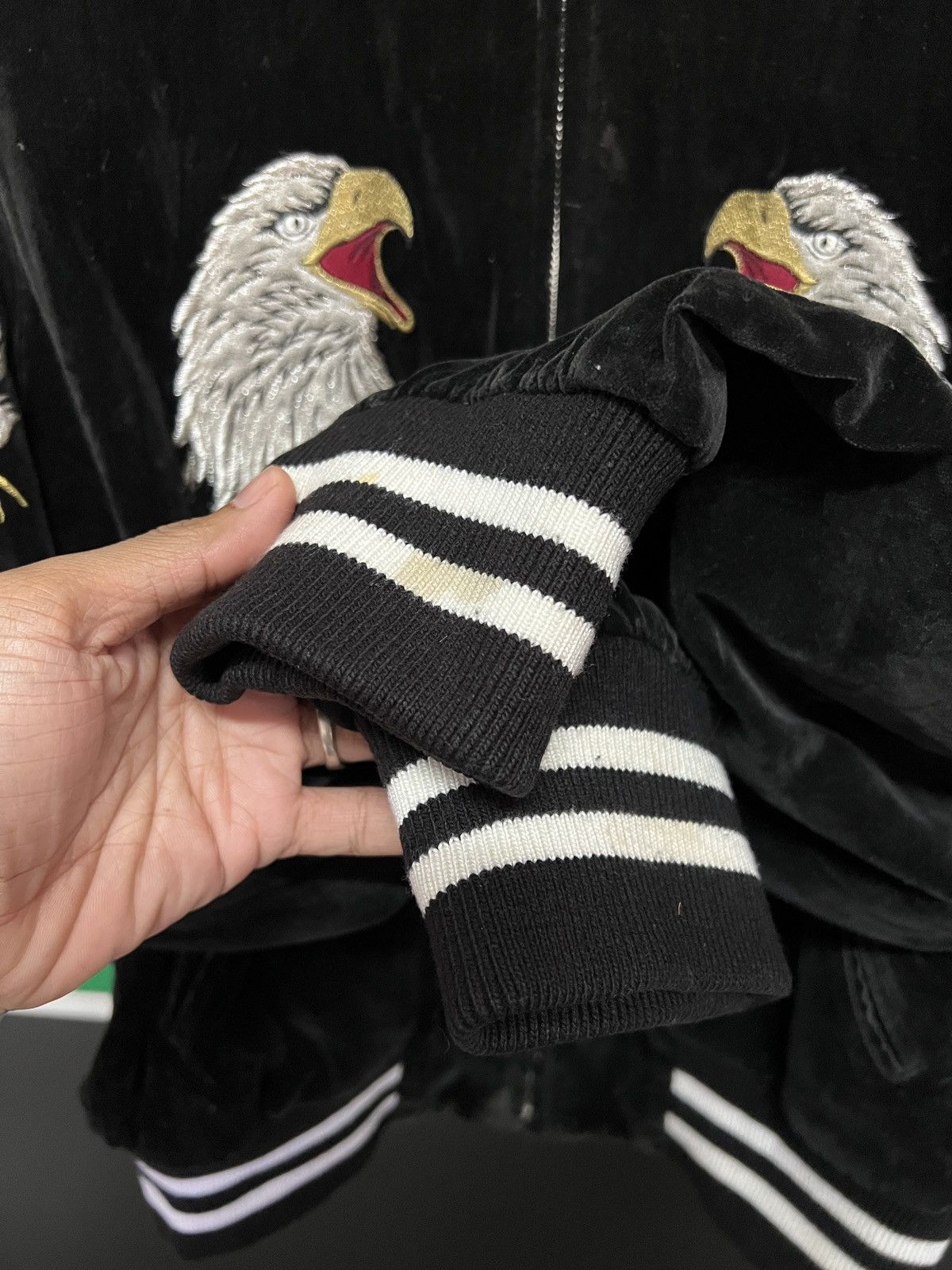 Japanese Brand 80s-90s Japan Yokosuka Eagle Dragon Velvet Sukajan Jacket Size US L / EU 52-54 / 3 - 9 Thumbnail