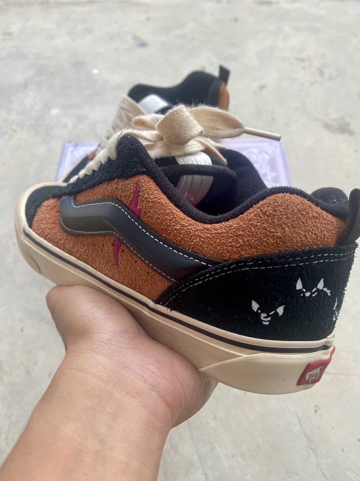 Disney × Vans Vans x Disney 100th Anniversary Knu Skool “Scar” (With Box) Size US 10 / EU 43 - 3 Thumbnail